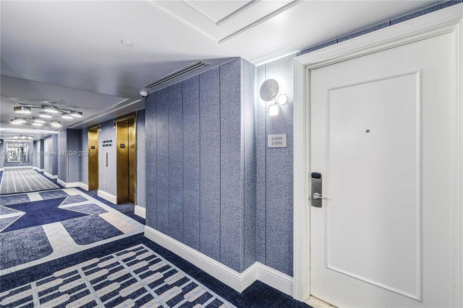 Small Image of 4401 COLLINS AVE #2010, Miami Beach Number 3