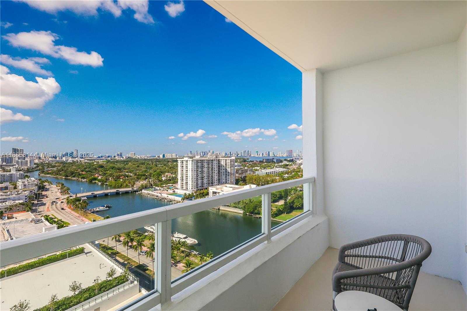 Small Image of 4401 COLLINS AVE #2010, Miami Beach Number 30