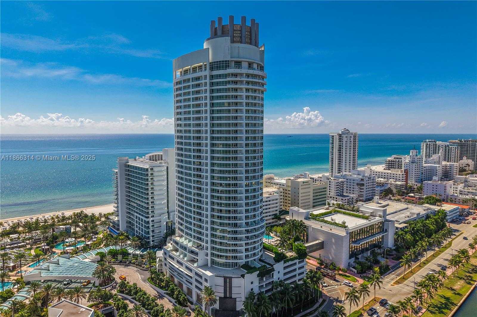 Small Image of 4401 COLLINS AVE #2010, Miami Beach Number 35