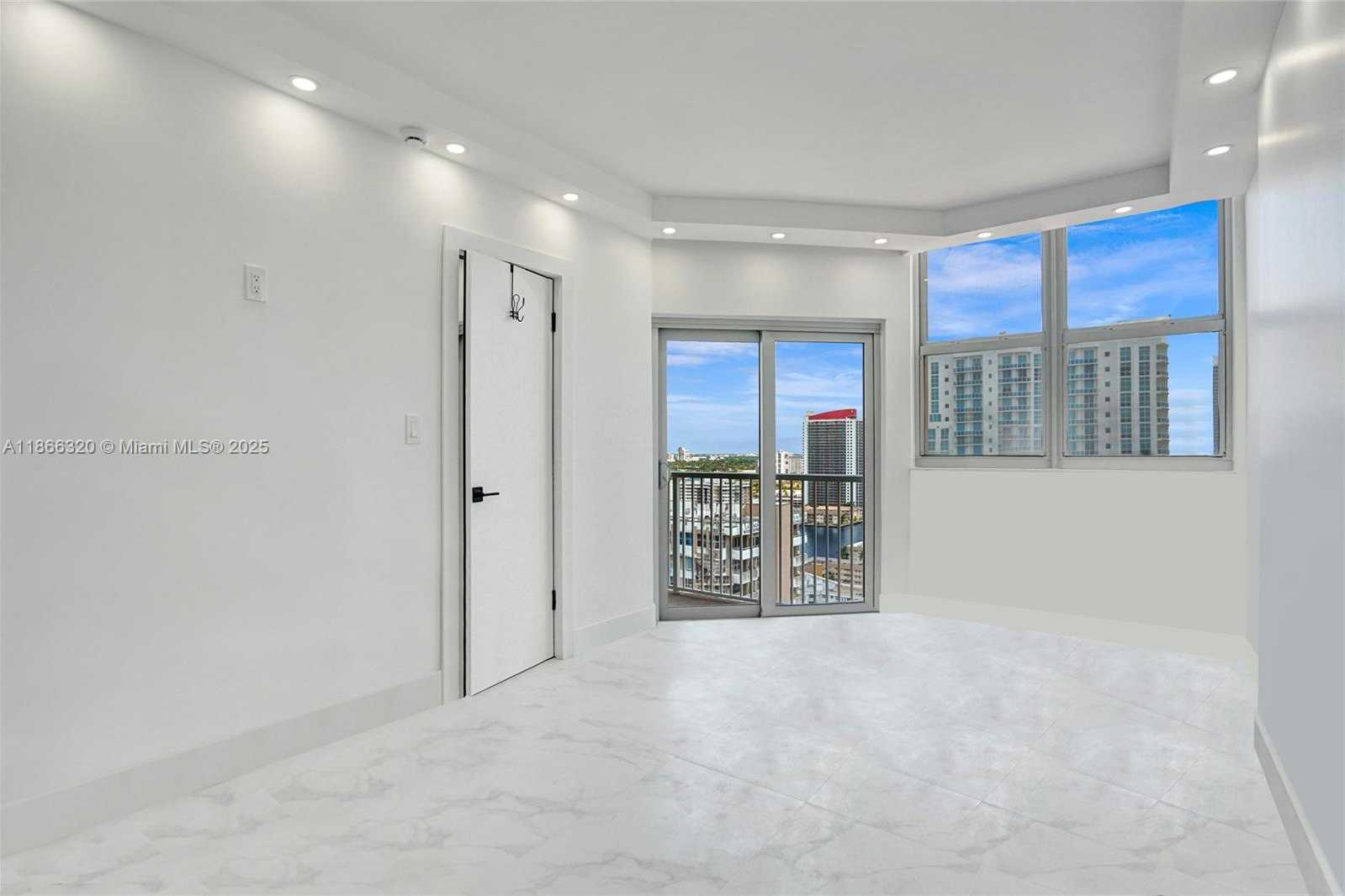 Small Image of 1985 SOUTH OCEAN DR #PHK, Hallandale Beach Number 17