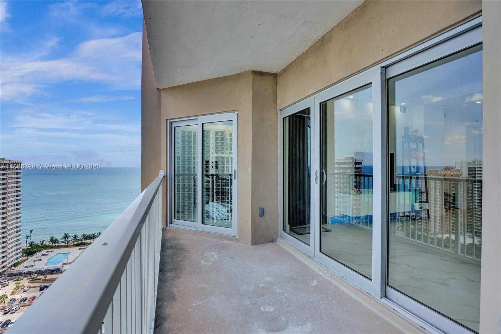 Small Image of 1985 SOUTH OCEAN DR #PHK, Hallandale Beach Number 30