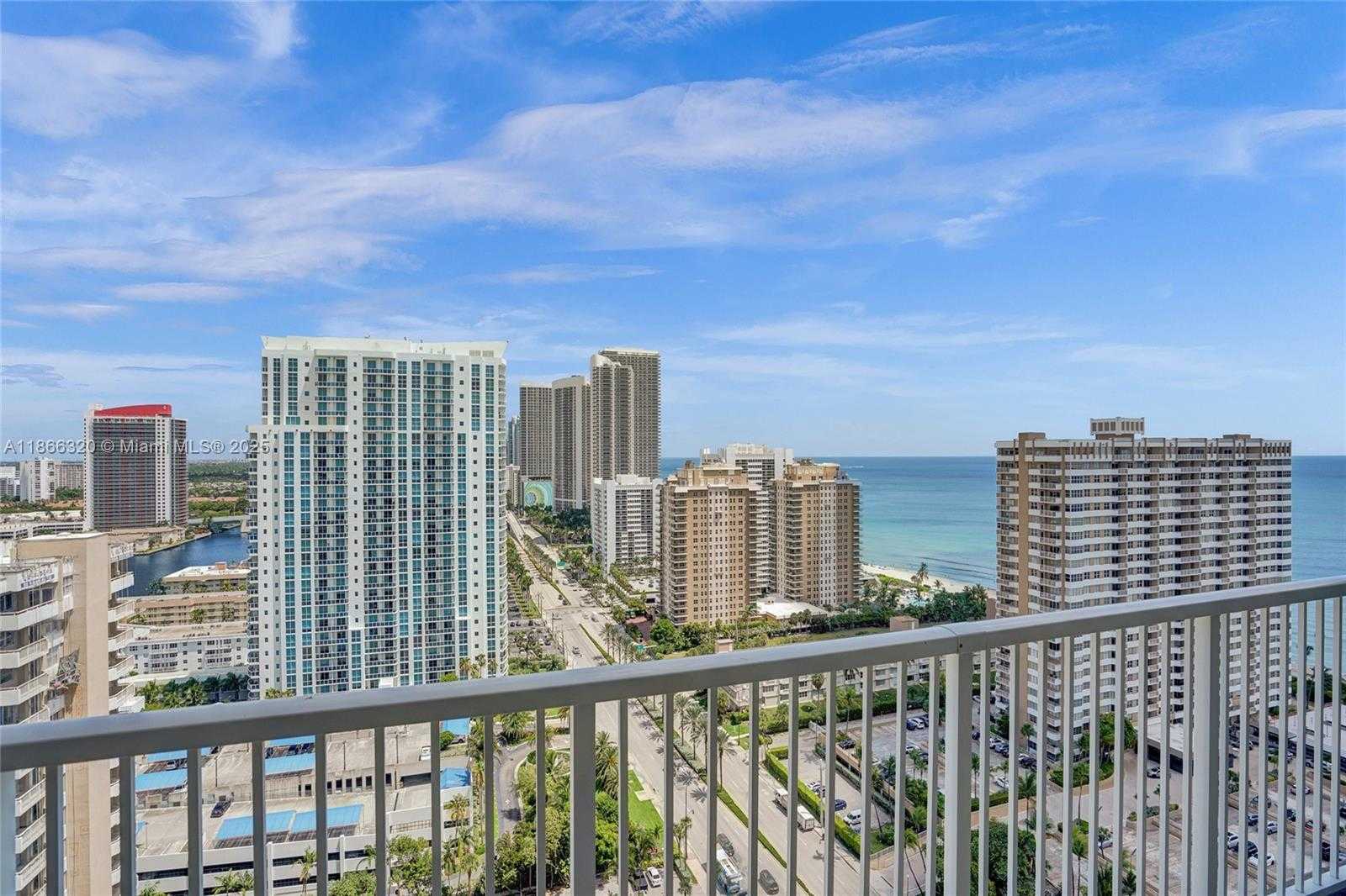 Small Image of 1985 SOUTH OCEAN DR #PHK, Hallandale Beach Number 32