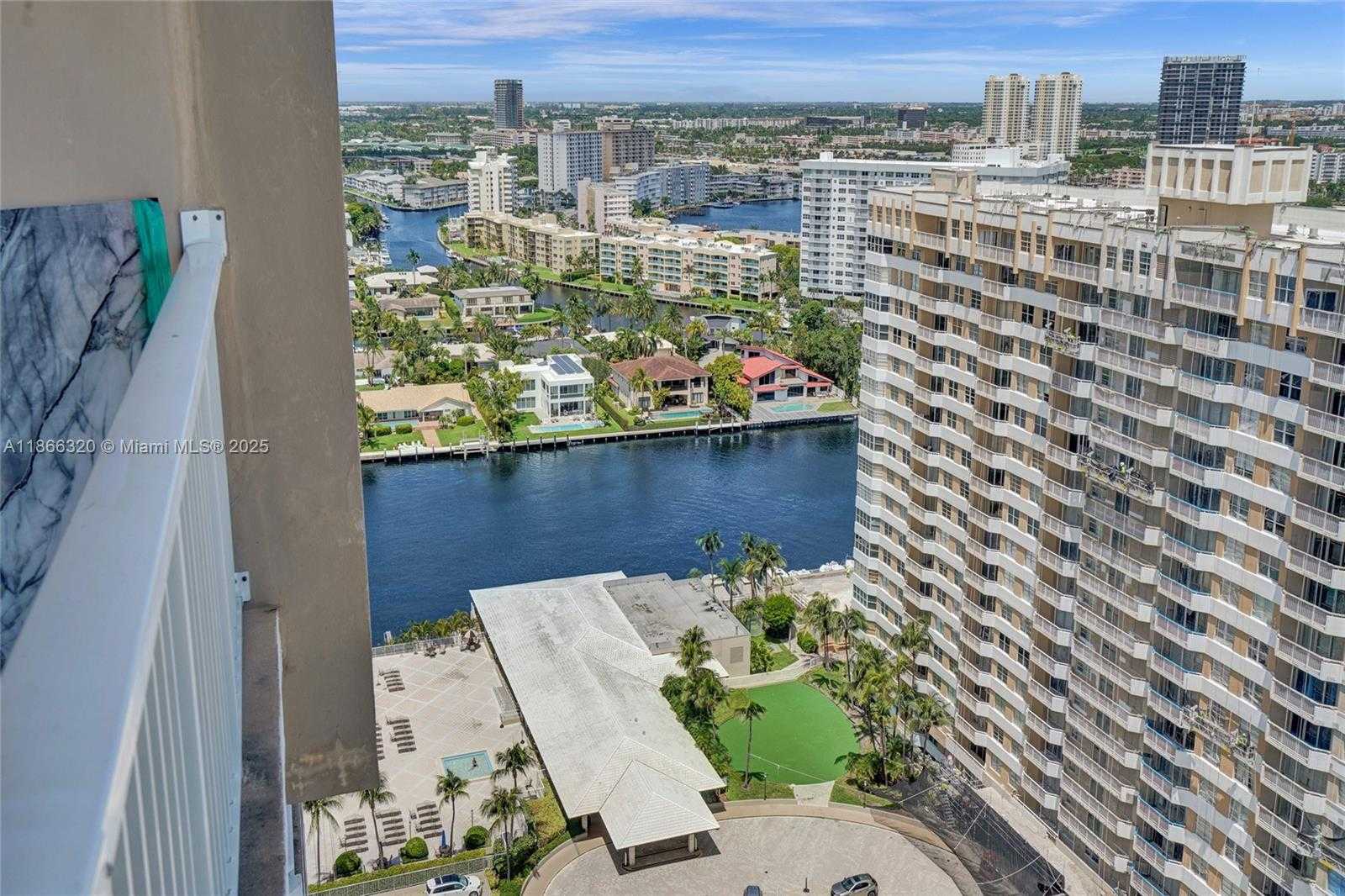 Small Image of 1985 SOUTH OCEAN DR #PHK, Hallandale Beach Number 36