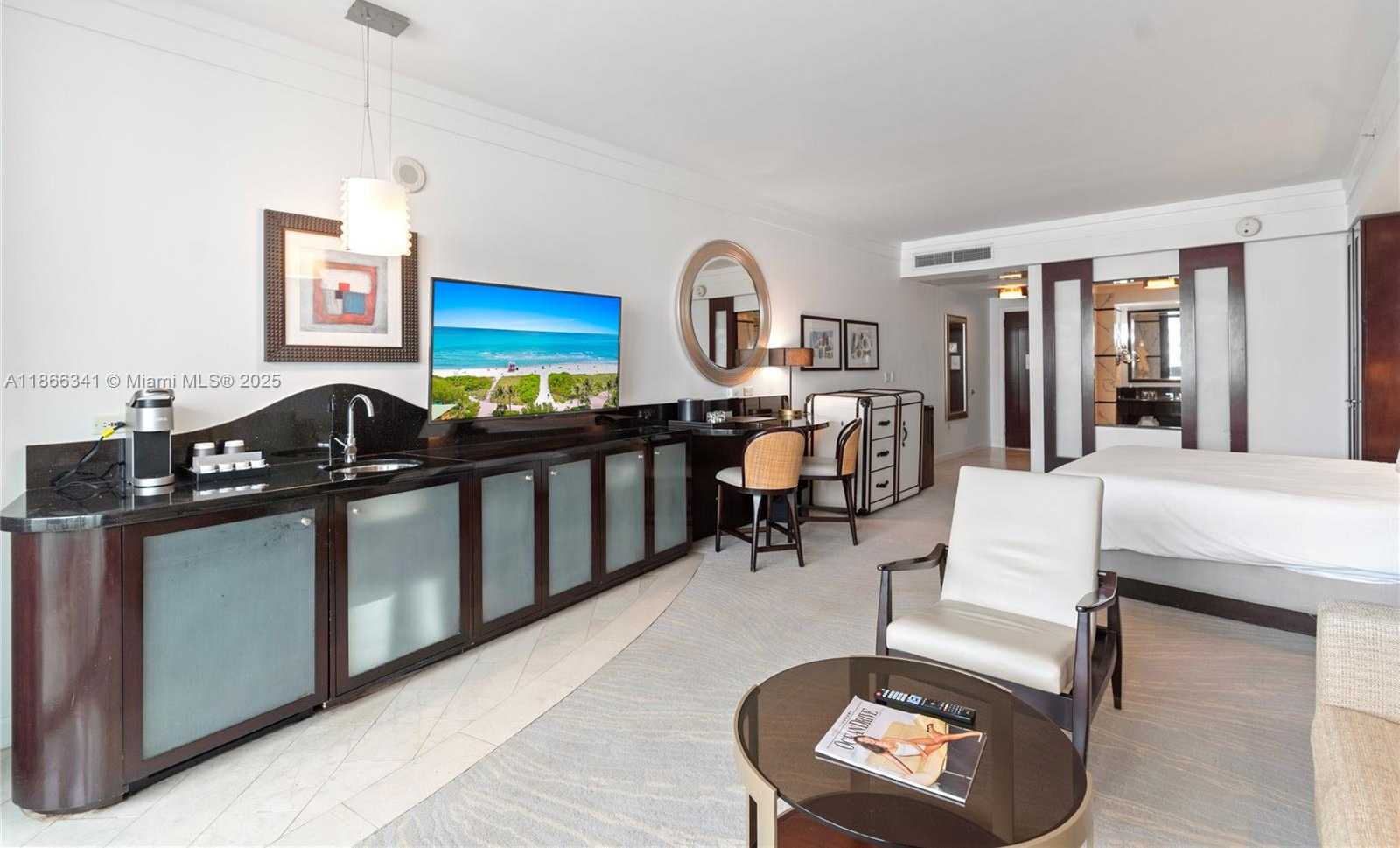 Small Image of 4391 COLLINS AVE #803, Miami Beach Number 14
