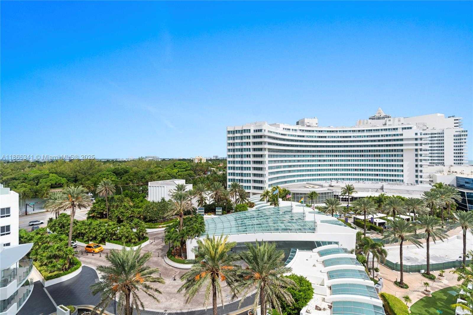 Small Image of 4391 COLLINS AVE #803, Miami Beach Number 2