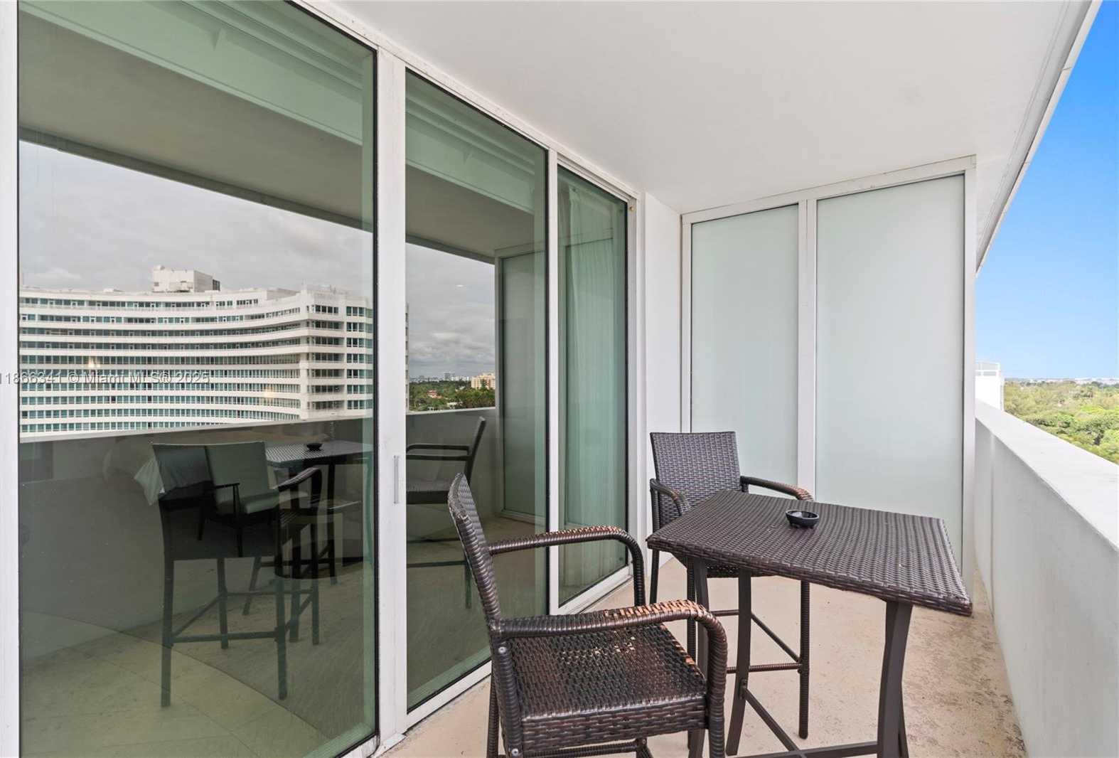 Small Image of 4391 COLLINS AVE #803, Miami Beach Number 5