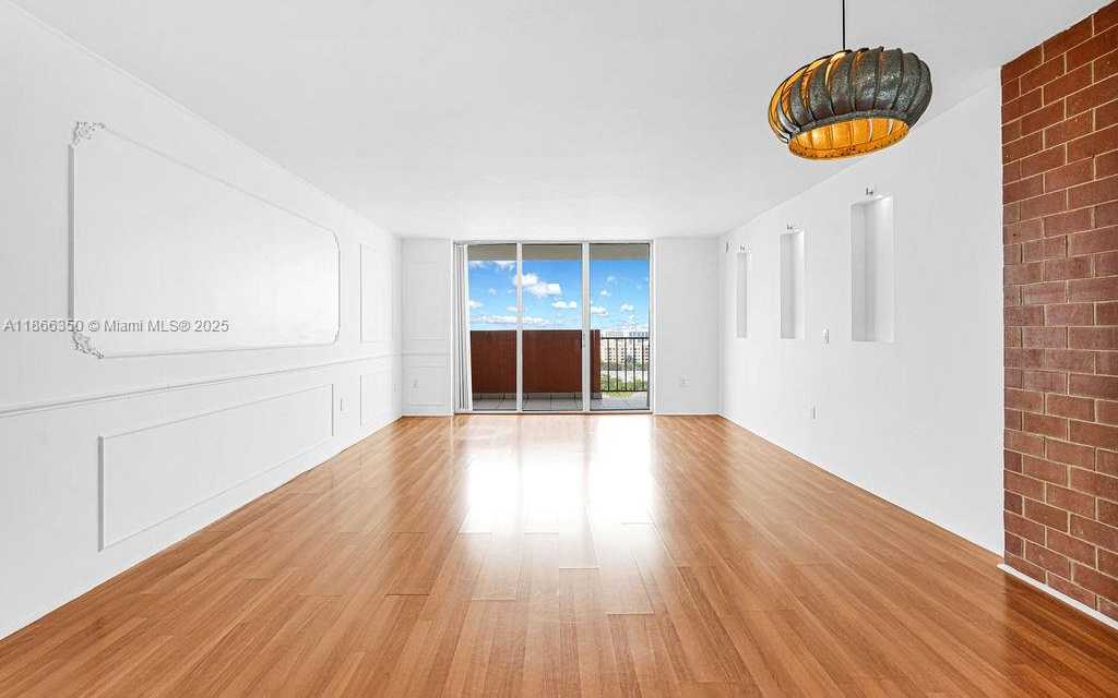 Small Image of 2780 NORTH EAST 183RD ST #1511, Aventura Number 3