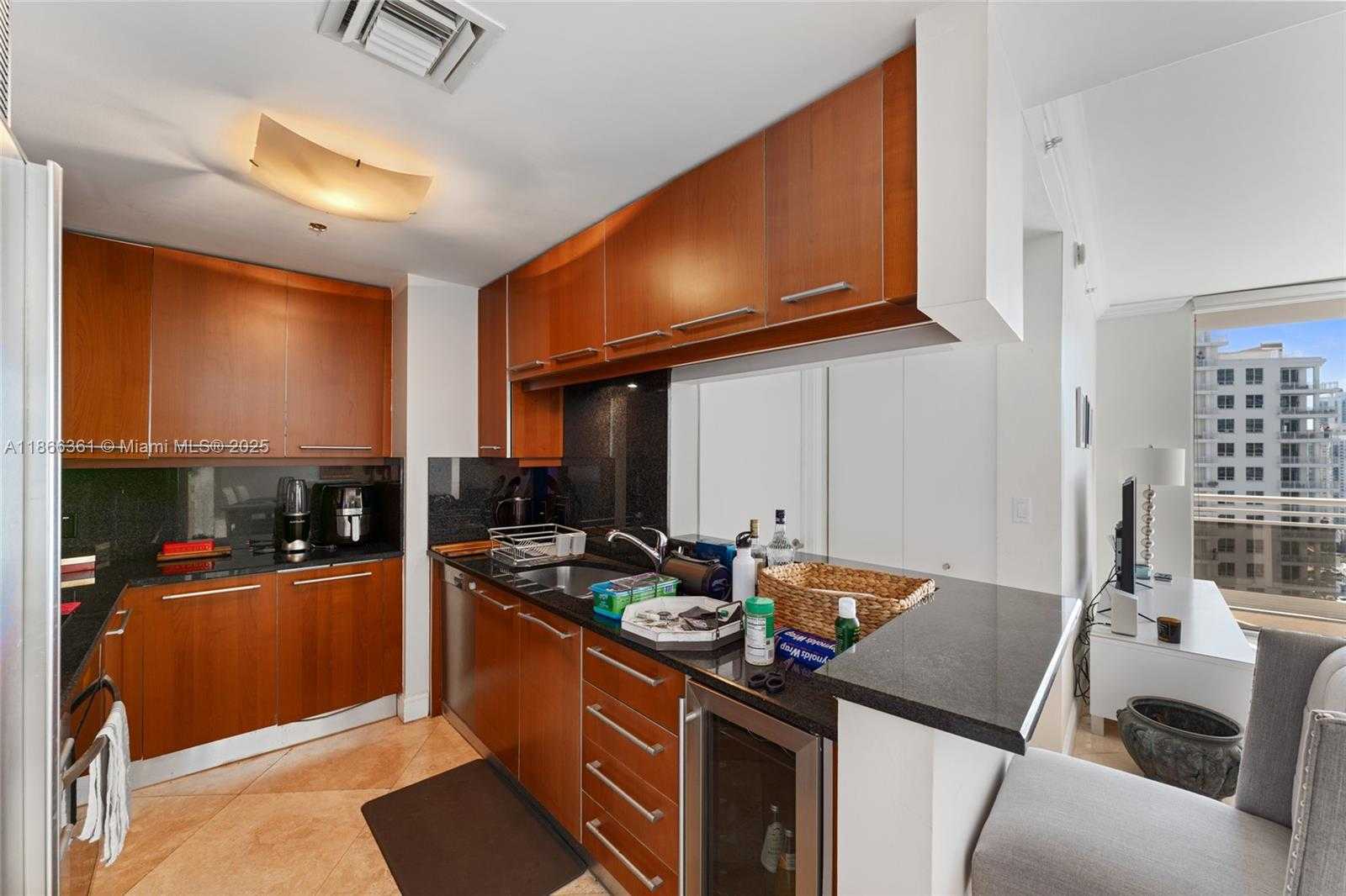 Small Image of 901 BRICKELL KEY BLVD #2801, Miami Number 16