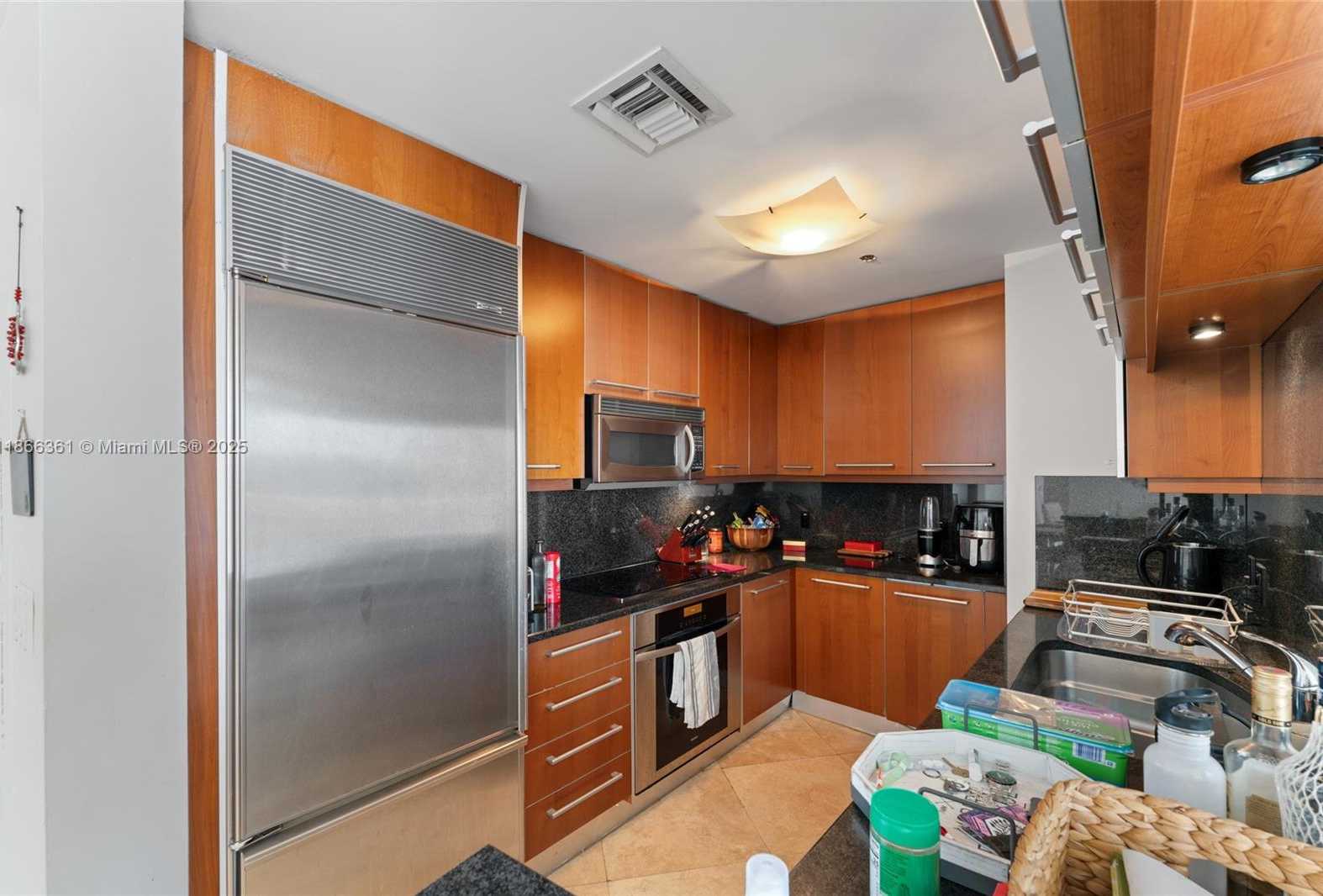 Small Image of 901 BRICKELL KEY BLVD #2801, Miami Number 17