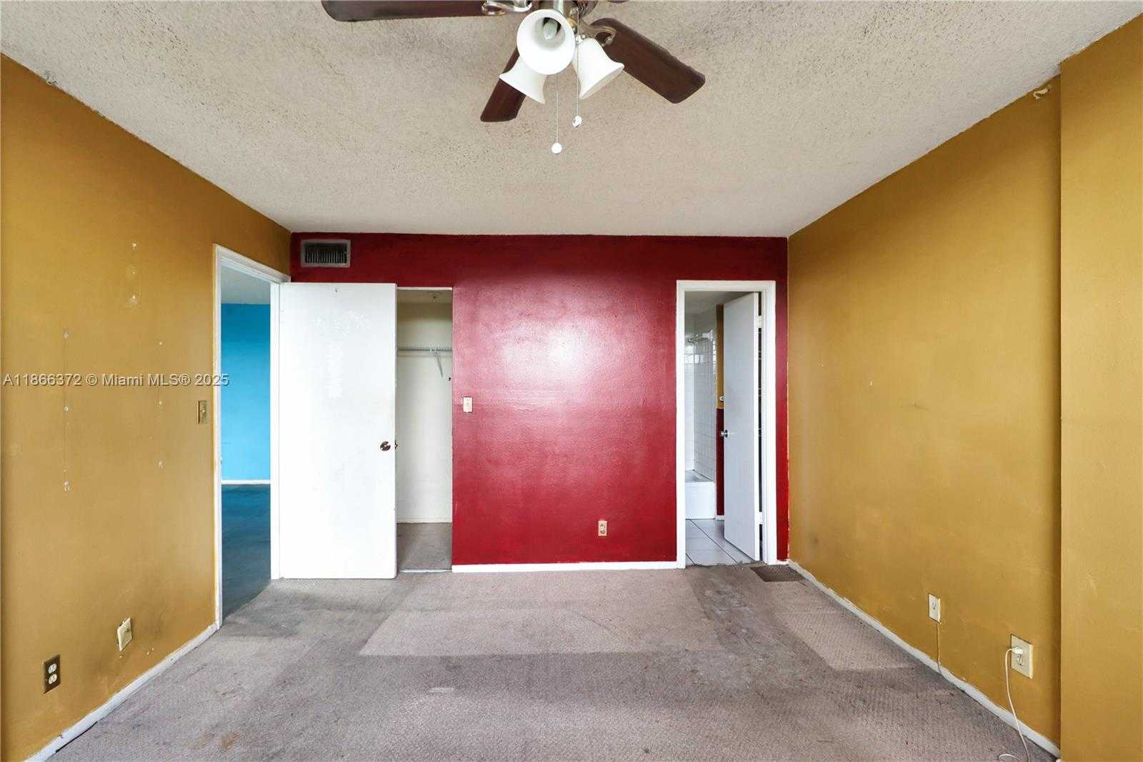 Small Image of 110 ROYAL PARK DR #3C, Oakland Park Number 8