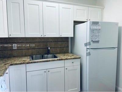 Small Image of 1300 SALZEDO ST #5, Coral Gables Number 4