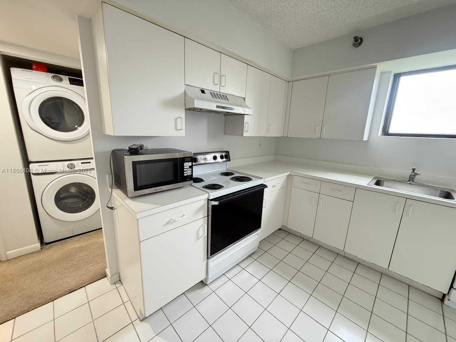Small Image of 3300 NORTH EAST 191ST ST #1801, Aventura Number 11