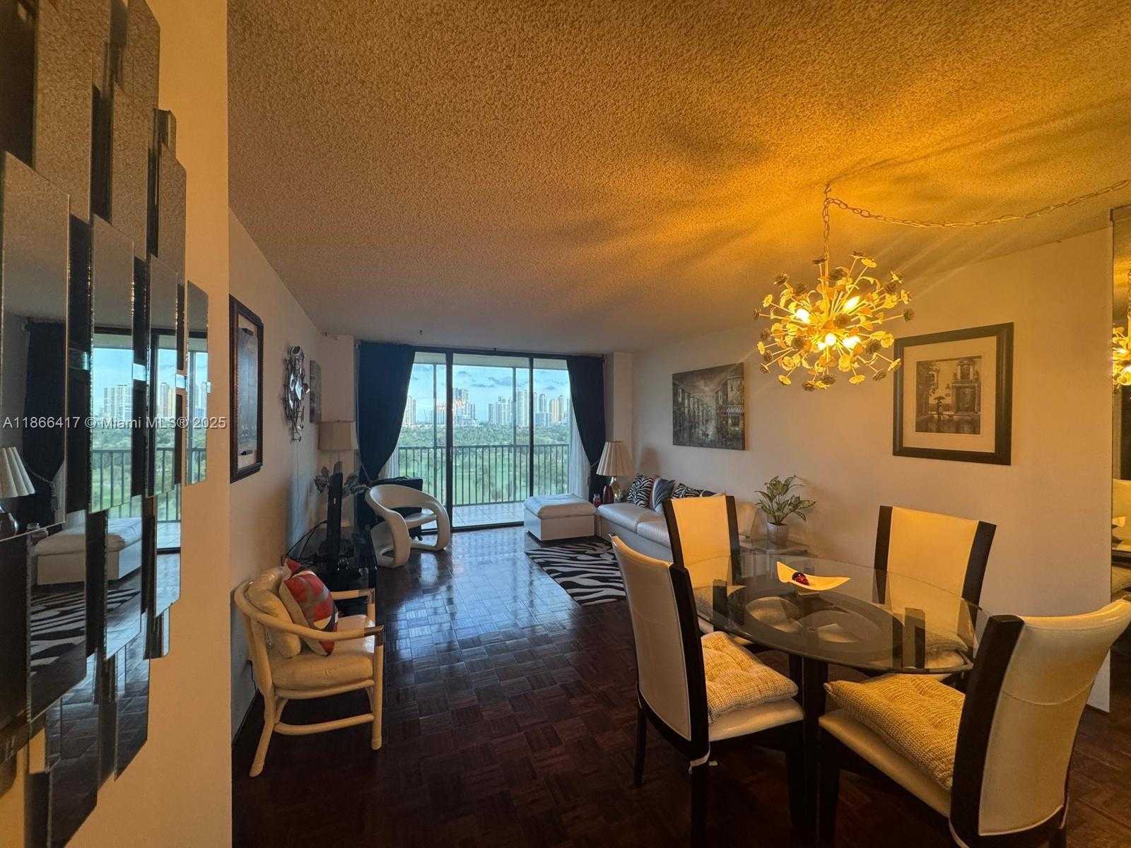 Small Image of 20335 E Country Club Dr, Aventura, FL 33180, USA Number 3