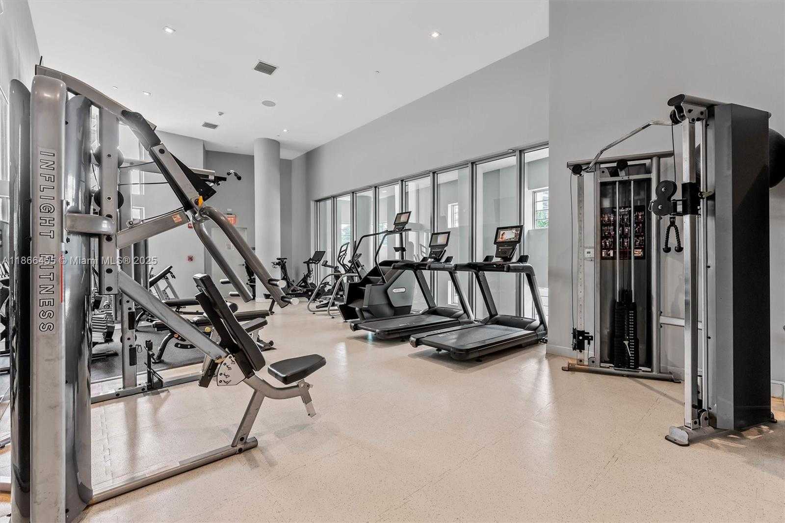 Small Image of 6620 INDIAN CREEK DR #112, Miami Beach Number 13