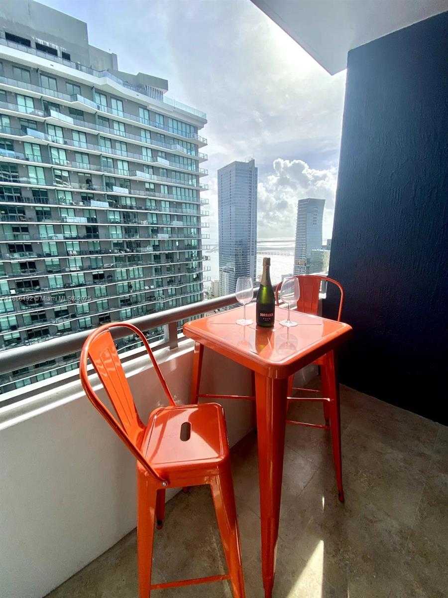 Small Image of 60 SOUTH WEST 13TH ST #4414, Miami Number 13