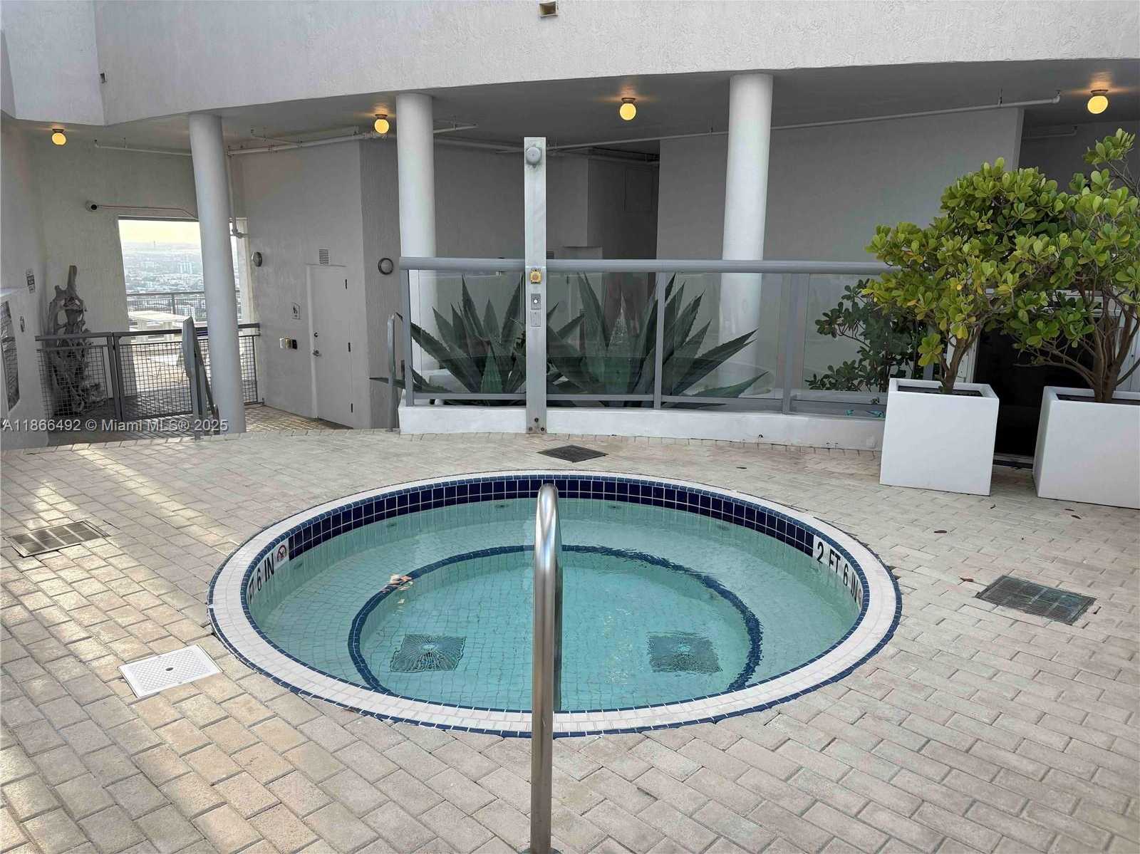 Small Image of 60 SOUTH WEST 13TH ST #4414, Miami Number 18