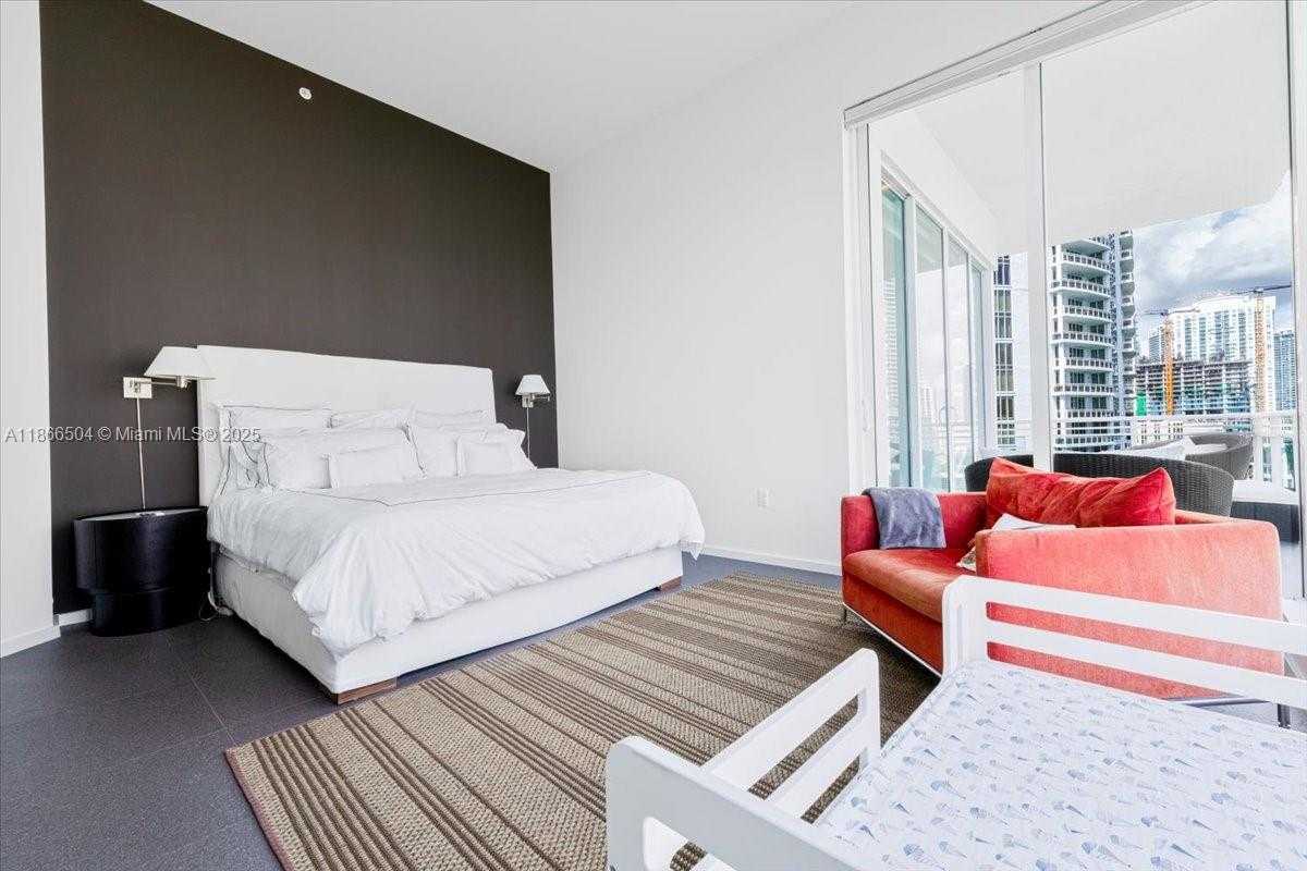 Small Image of 900 BRICKELL KEY BLVD #1101, Miami Number 19
