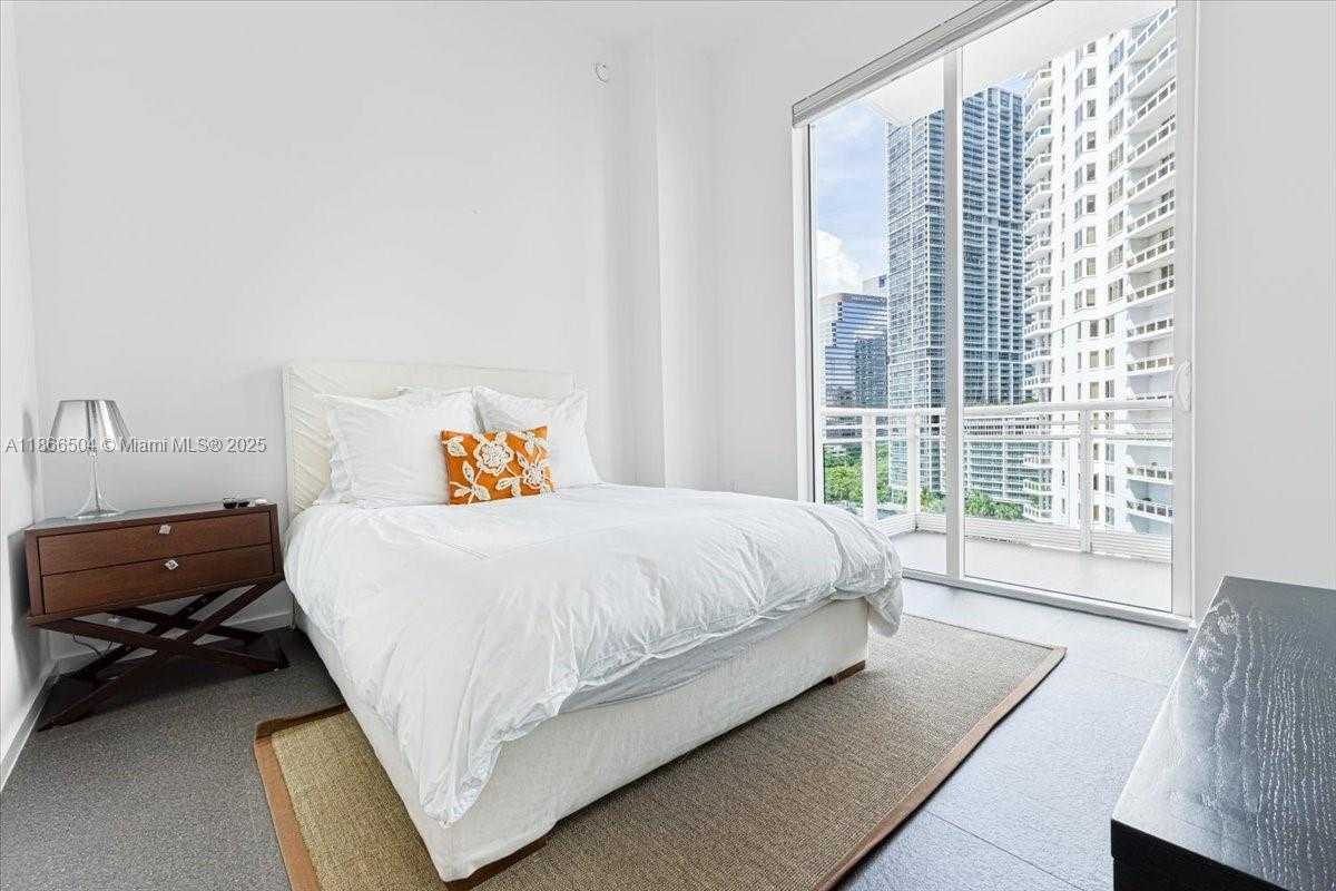 Small Image of 900 BRICKELL KEY BLVD #1101, Miami Number 23