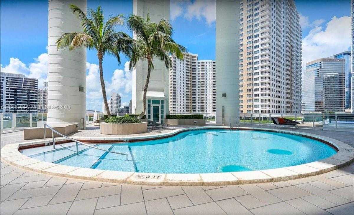 Small Image of 900 BRICKELL KEY BLVD #1101, Miami Number 29