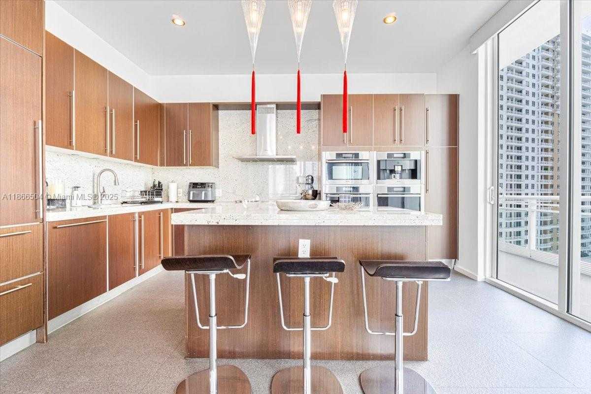Small Image of 900 BRICKELL KEY BLVD #1101, Miami Number 8