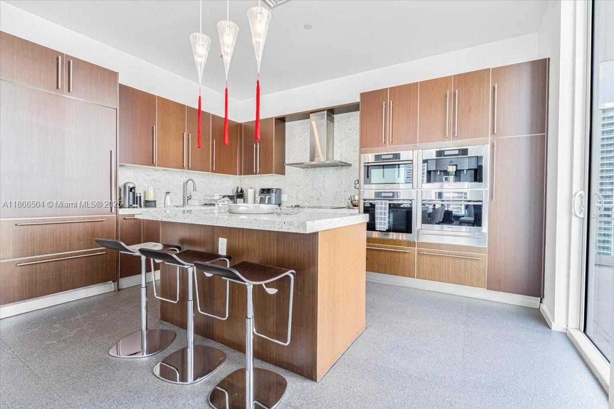 Small Image of 900 BRICKELL KEY BLVD #1101, Miami Number 9