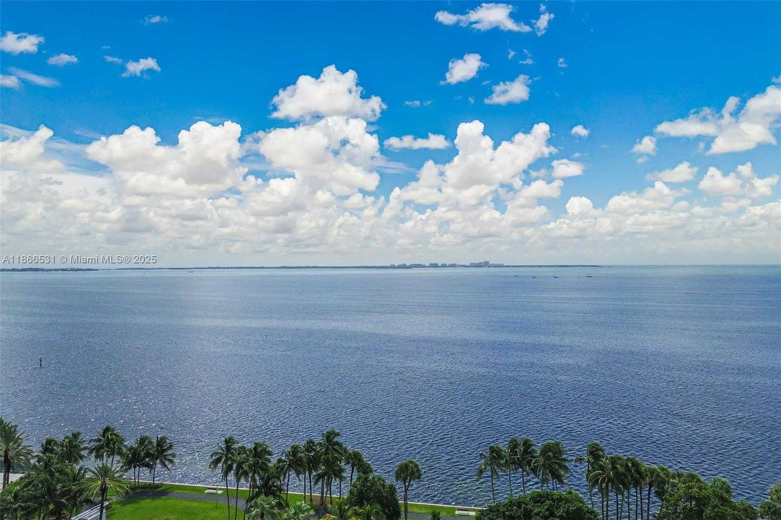 Small Image of 2 GROVE ISLE DR #B1603, Miami Number 14