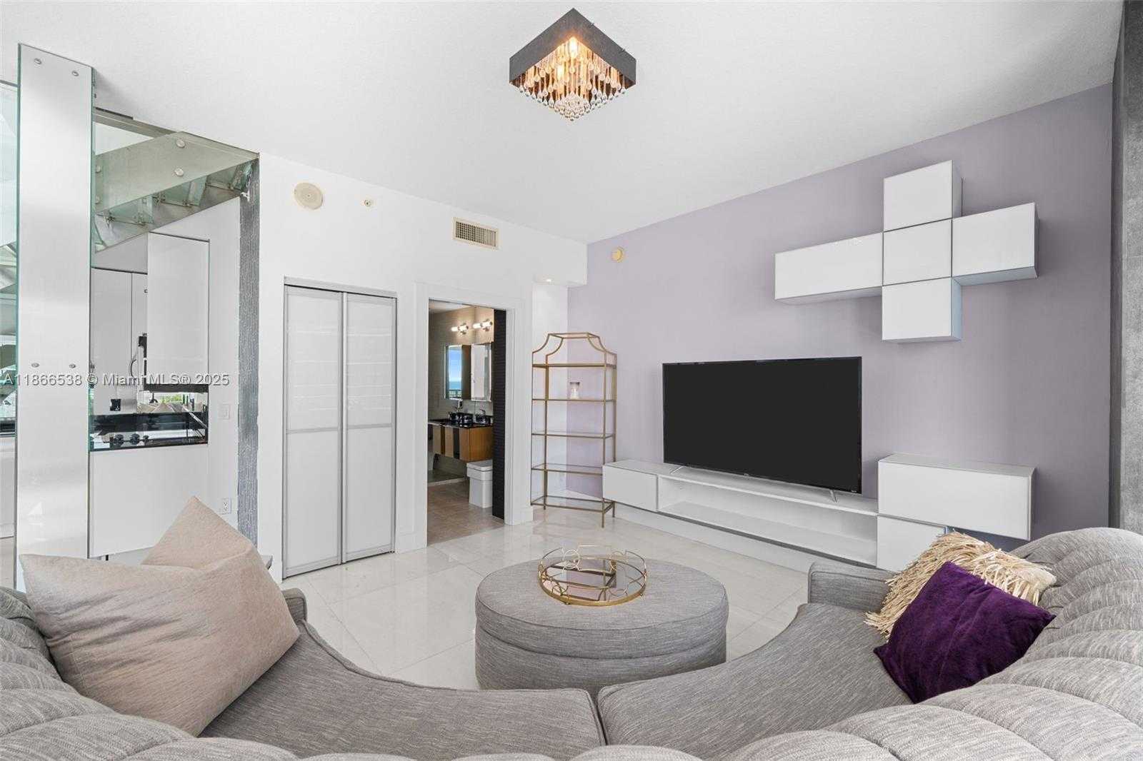 Small Image of 60 SOUTH WEST 13TH ST #4606, Miami Number 14