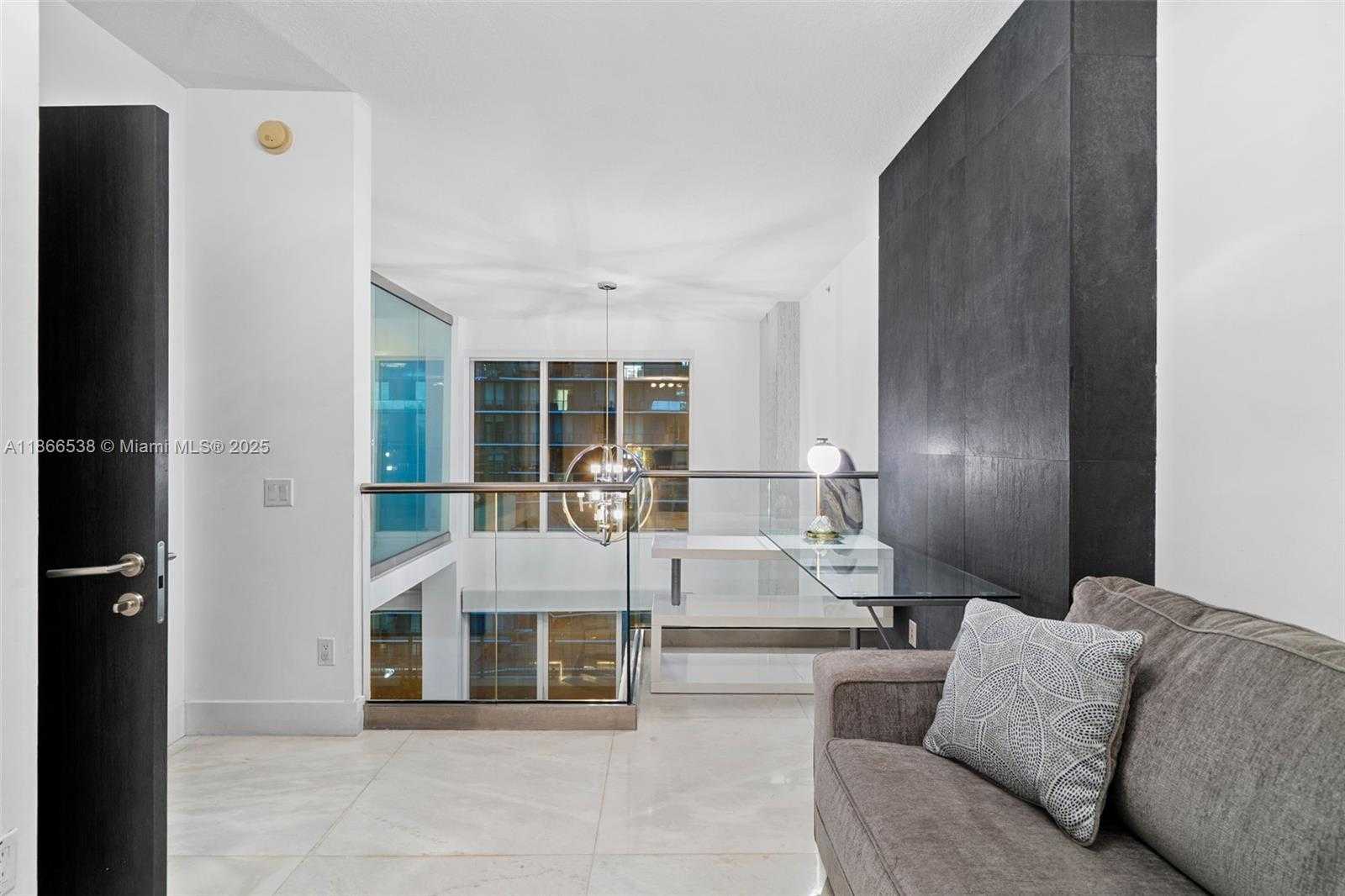 Small Image of 60 SOUTH WEST 13TH ST #4606, Miami Number 5