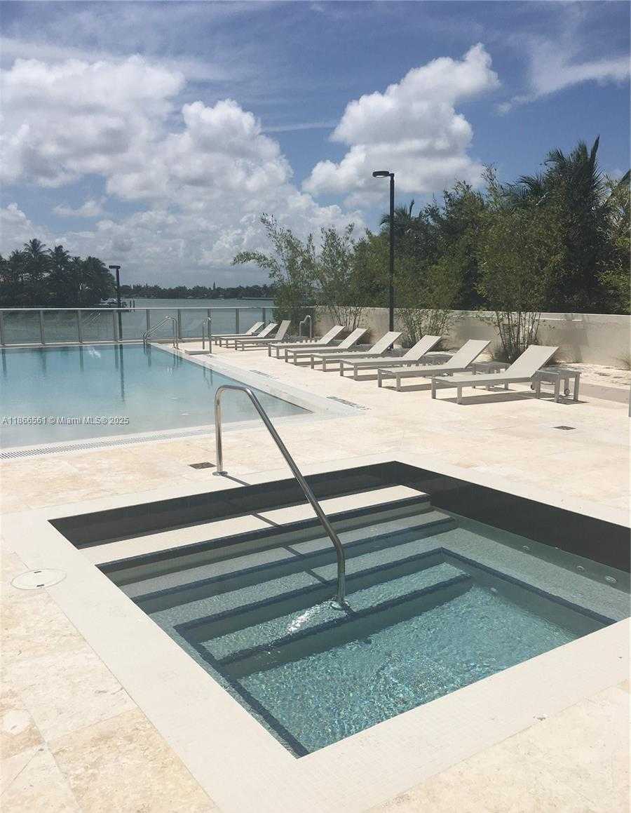 Small Image of 6620 INDIAN CREEK #114, Miami Beach Number 34