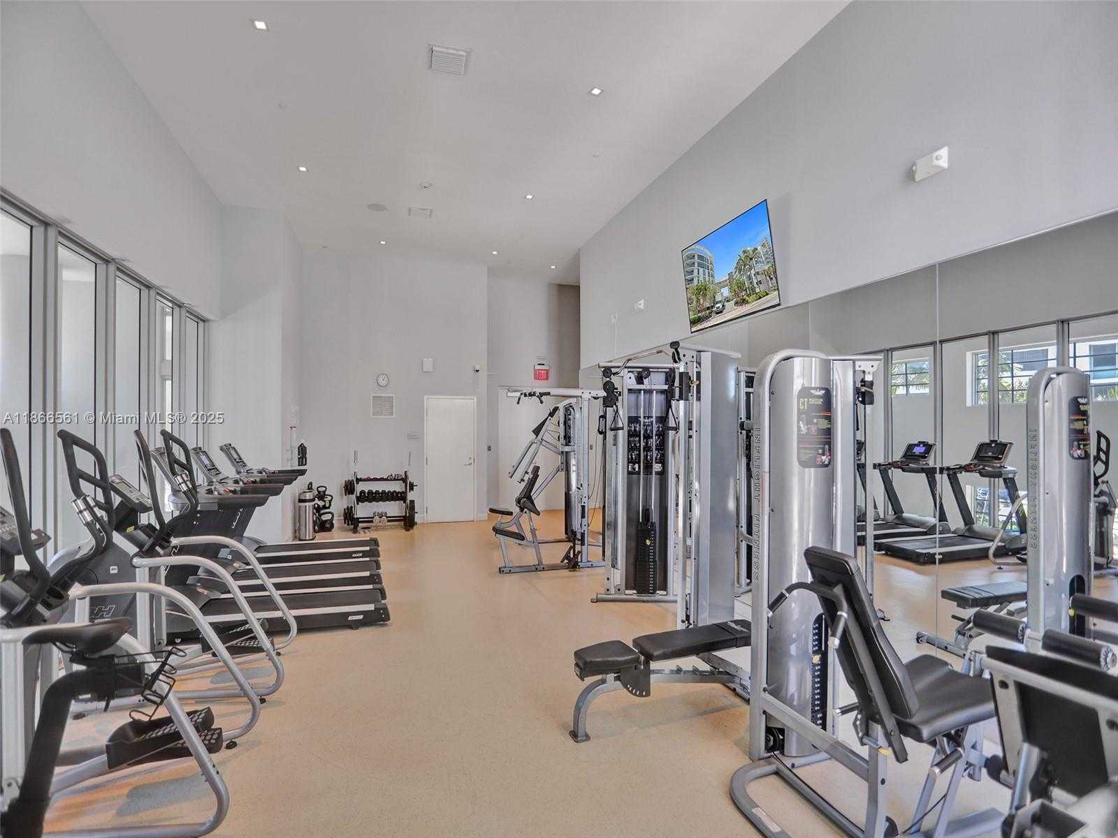 Small Image of 6620 INDIAN CREEK #114, Miami Beach Number 35