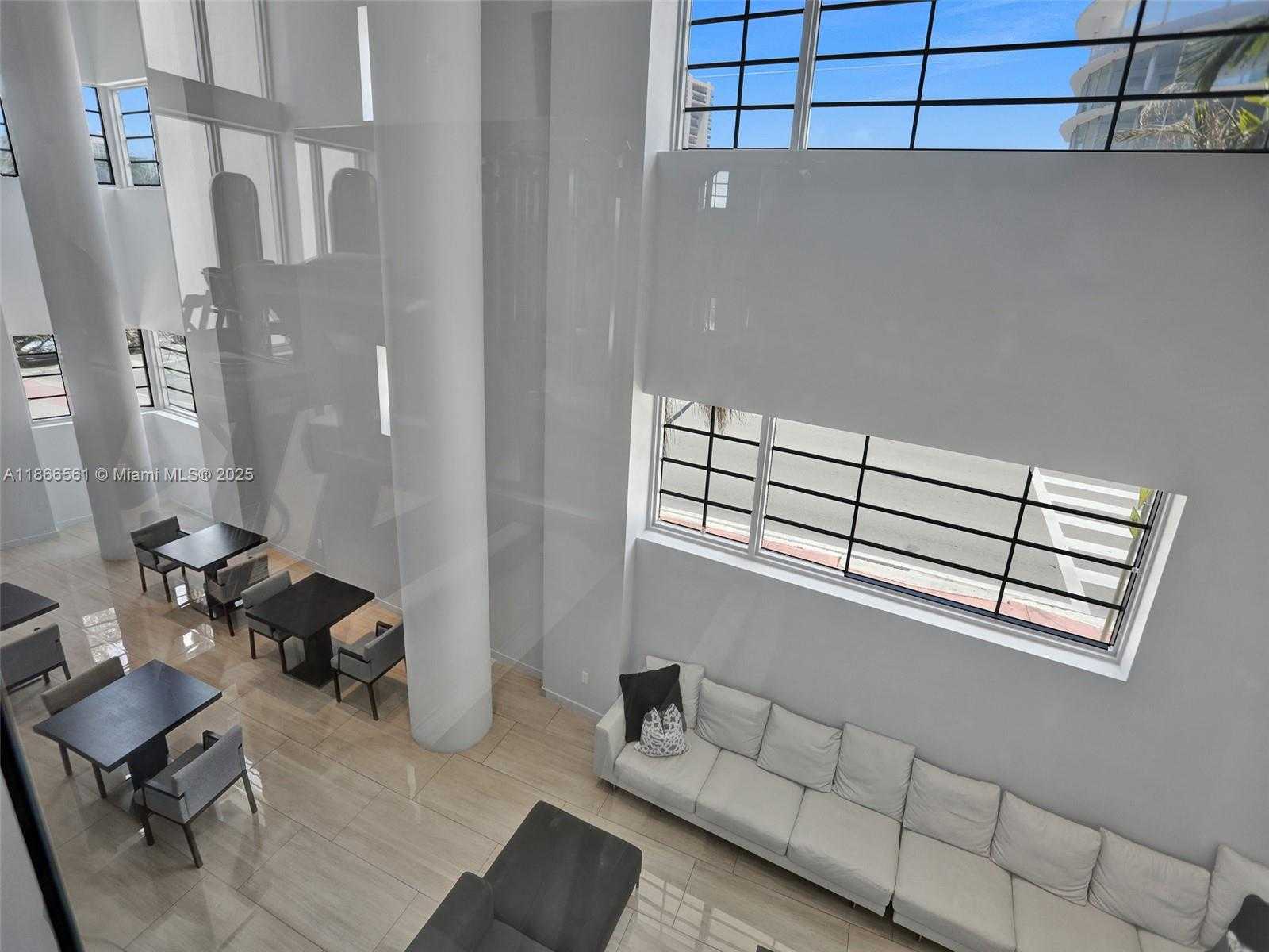 Small Image of 6620 INDIAN CREEK #114, Miami Beach Number 37