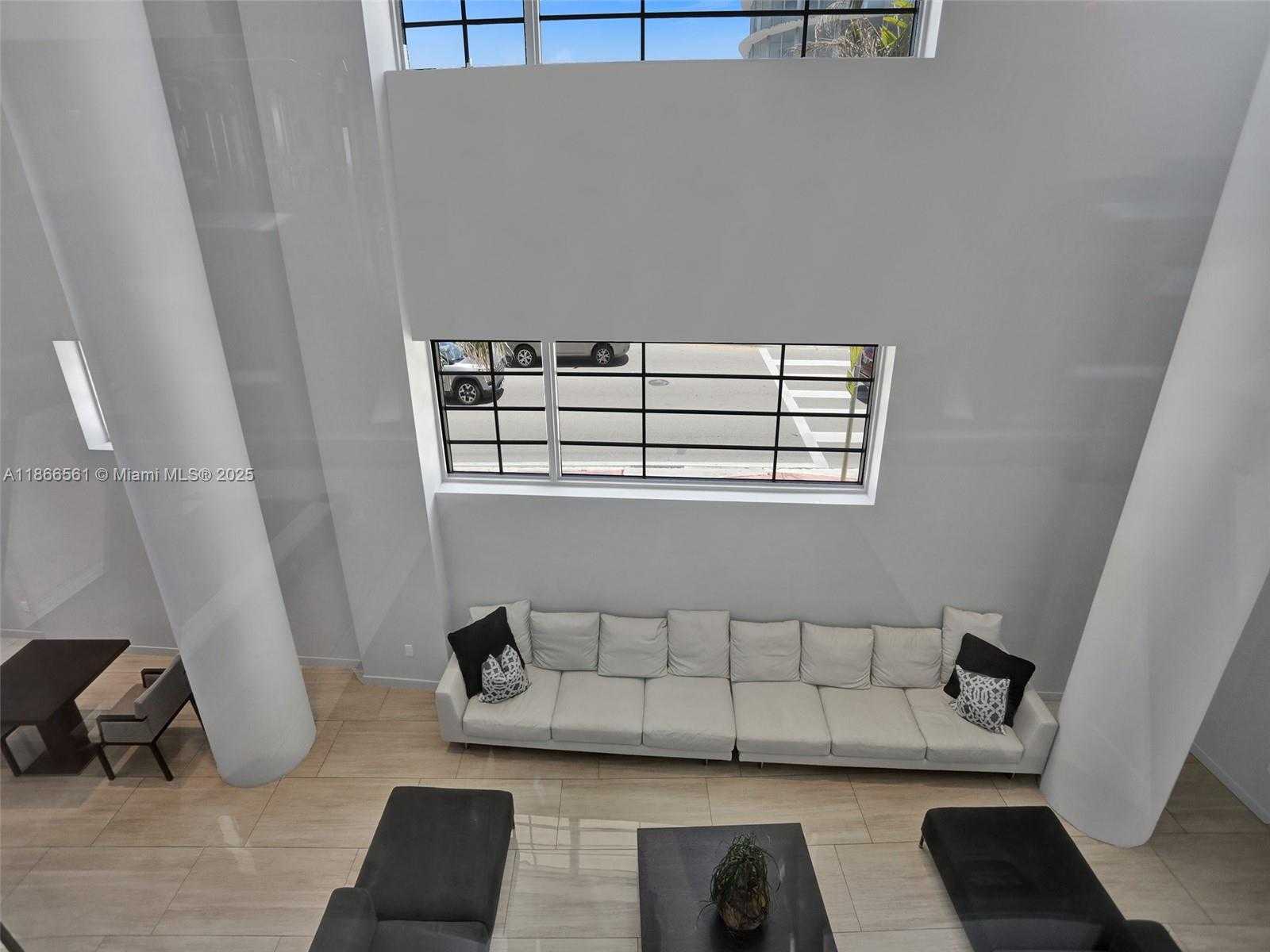 Small Image of 6620 INDIAN CREEK #114, Miami Beach Number 38