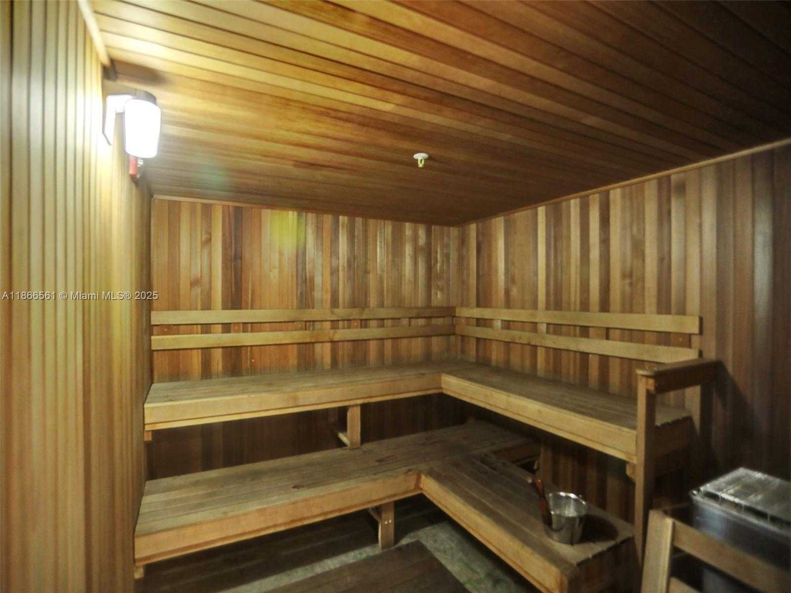 Small Image of 6620 INDIAN CREEK #114, Miami Beach Number 39