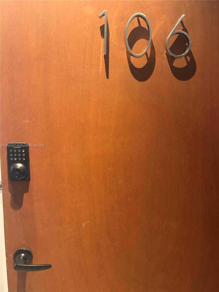 Small Image of 1075 93RD ST #106, Bay Harbor Islands Number 12