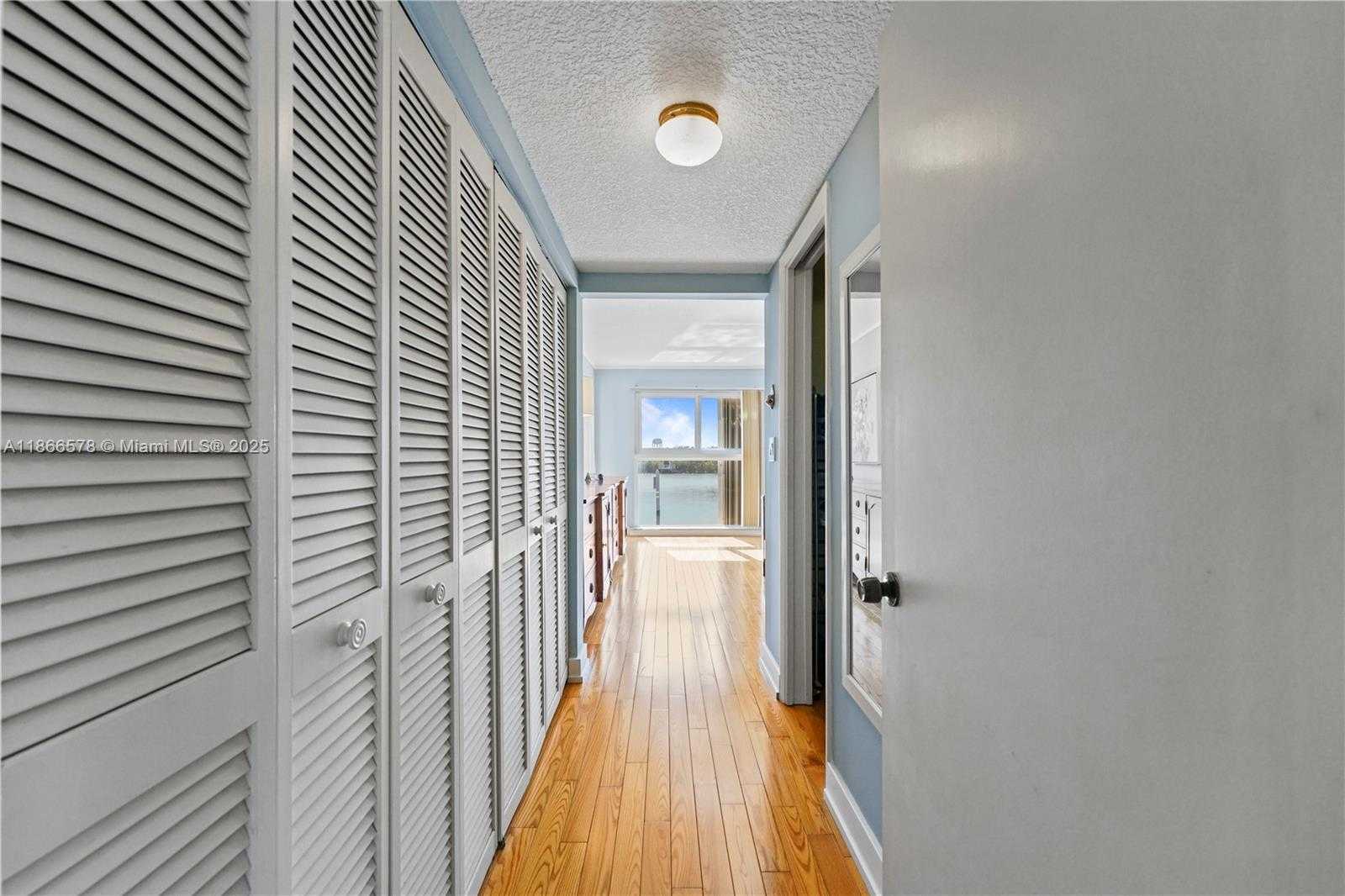 Small Image of 3300 NORTH OCEAN DR #2C, Hollywood Number 17