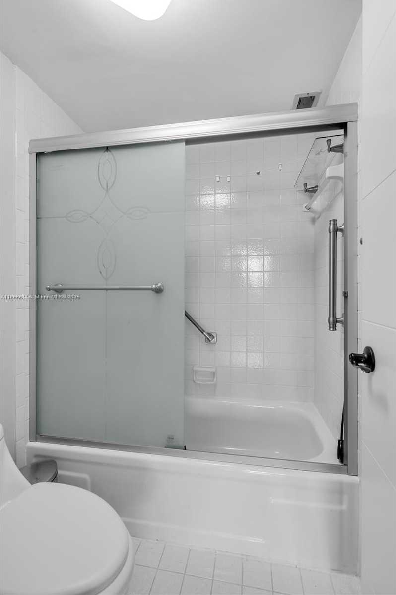 Small Image of 600 THREE ISLANDS BLVD #310, Hallandale Beach Number 6
