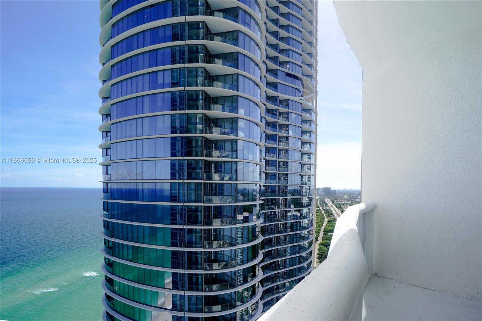 Small Image of 15811 COLLINS AVE #2606, Sunny Isles Beach Number 11