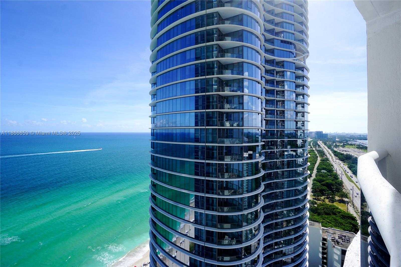 Small Image of 15811 COLLINS AVE #2606, Sunny Isles Beach Number 12