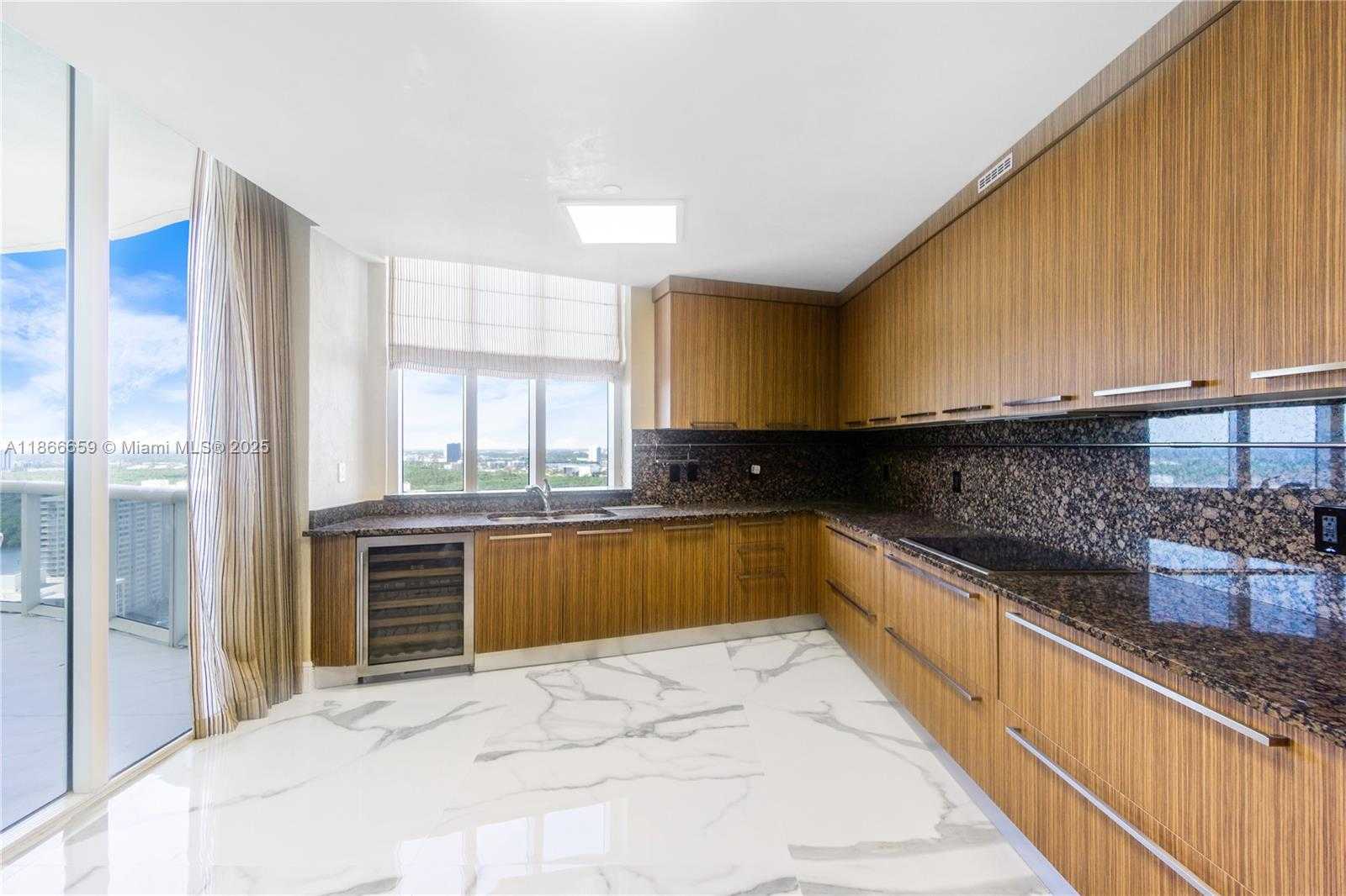 Small Image of 15811 COLLINS AVE #2606, Sunny Isles Beach Number 36