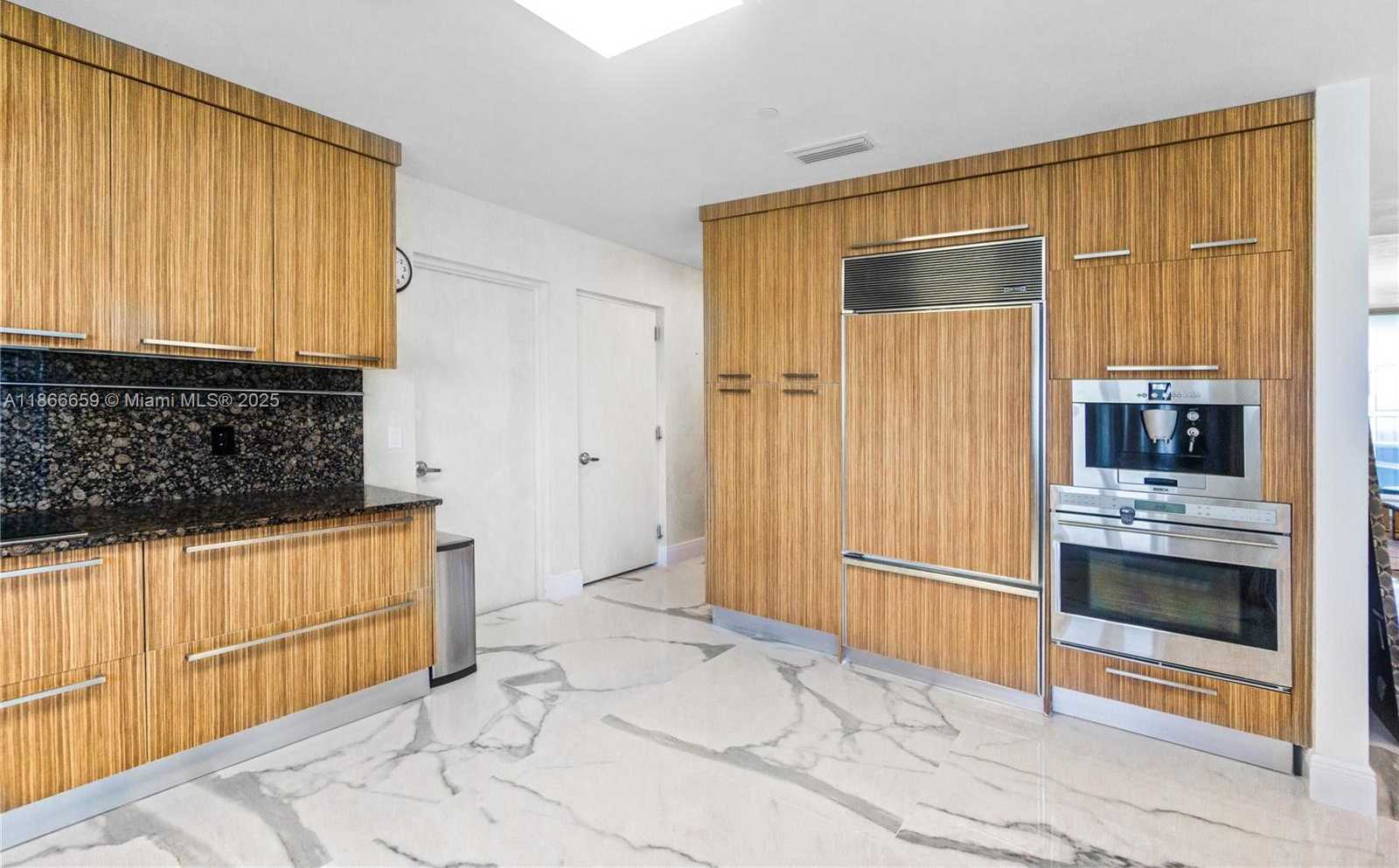 Small Image of 15811 COLLINS AVE #2606, Sunny Isles Beach Number 37