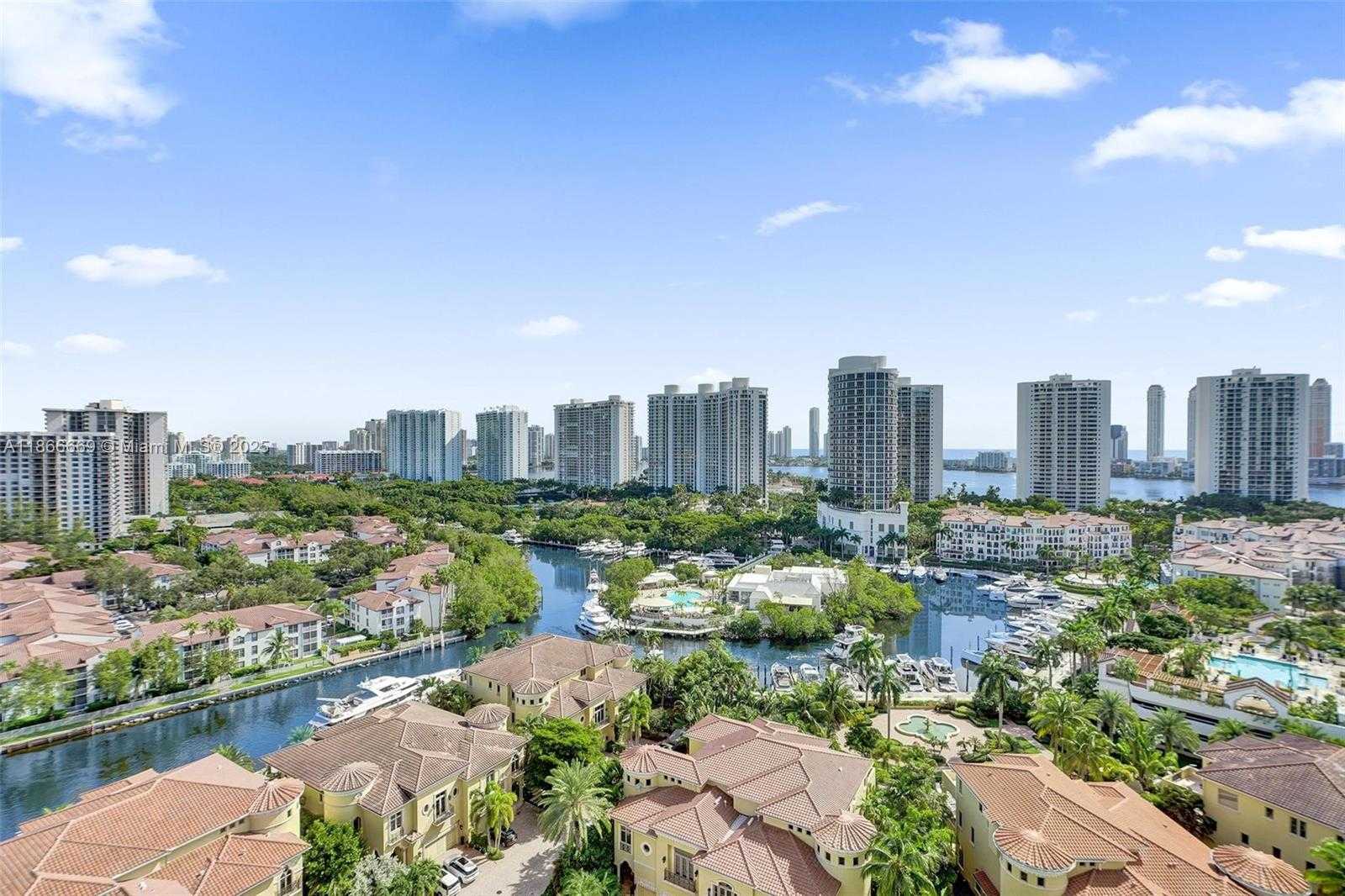Small Image of 1000 WEST ISLAND BLVD #1909, Aventura Number 14
