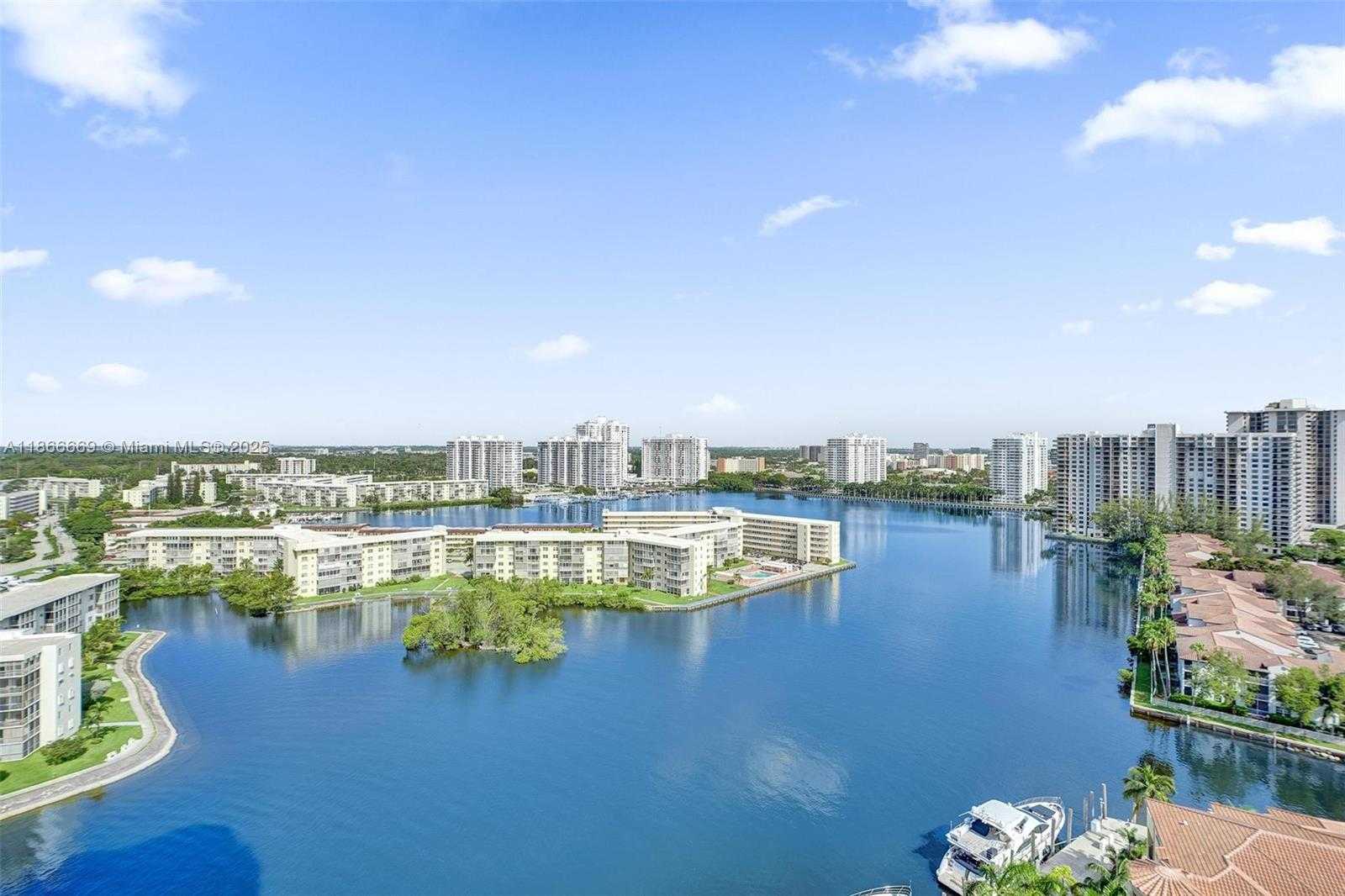 Small Image of 1000 WEST ISLAND BLVD #1909, Aventura Number 18