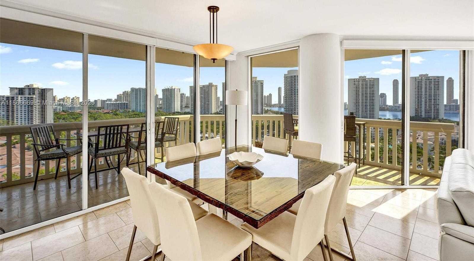 Small Image of 1000 WEST ISLAND BLVD #1909, Aventura Number 2