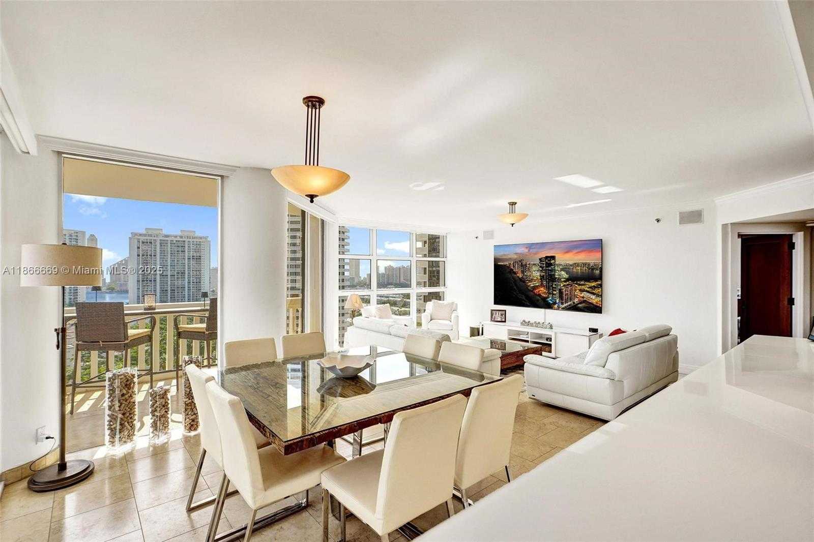 Small Image of 1000 WEST ISLAND BLVD #1909, Aventura Number 3