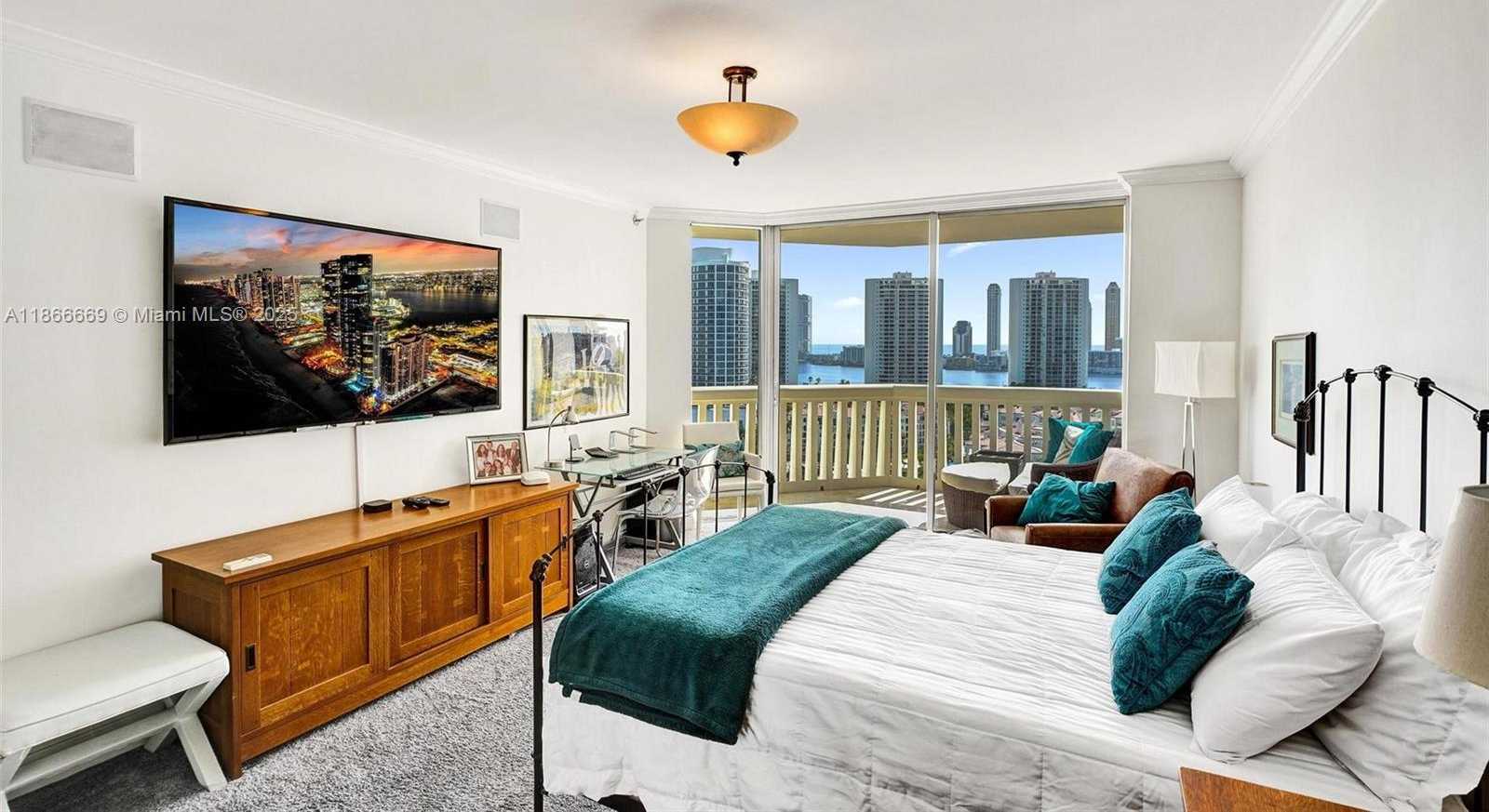 Small Image of 1000 WEST ISLAND BLVD #1909, Aventura Number 30