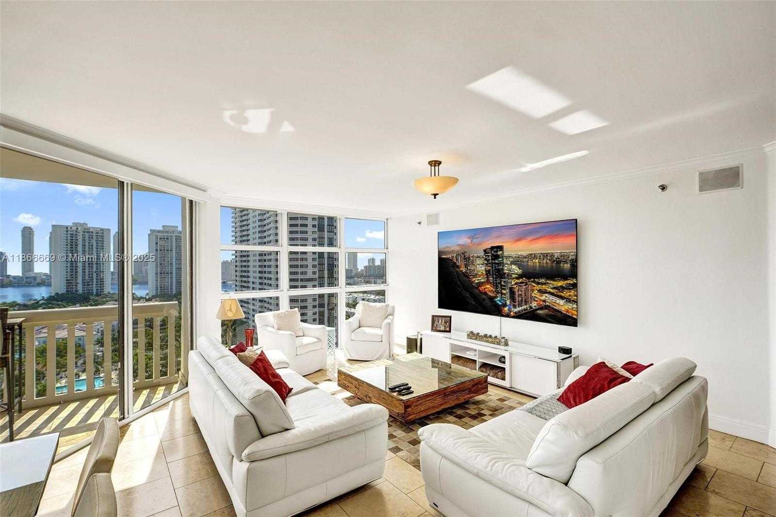 Small Image of 1000 WEST ISLAND BLVD #1909, Aventura Number 4