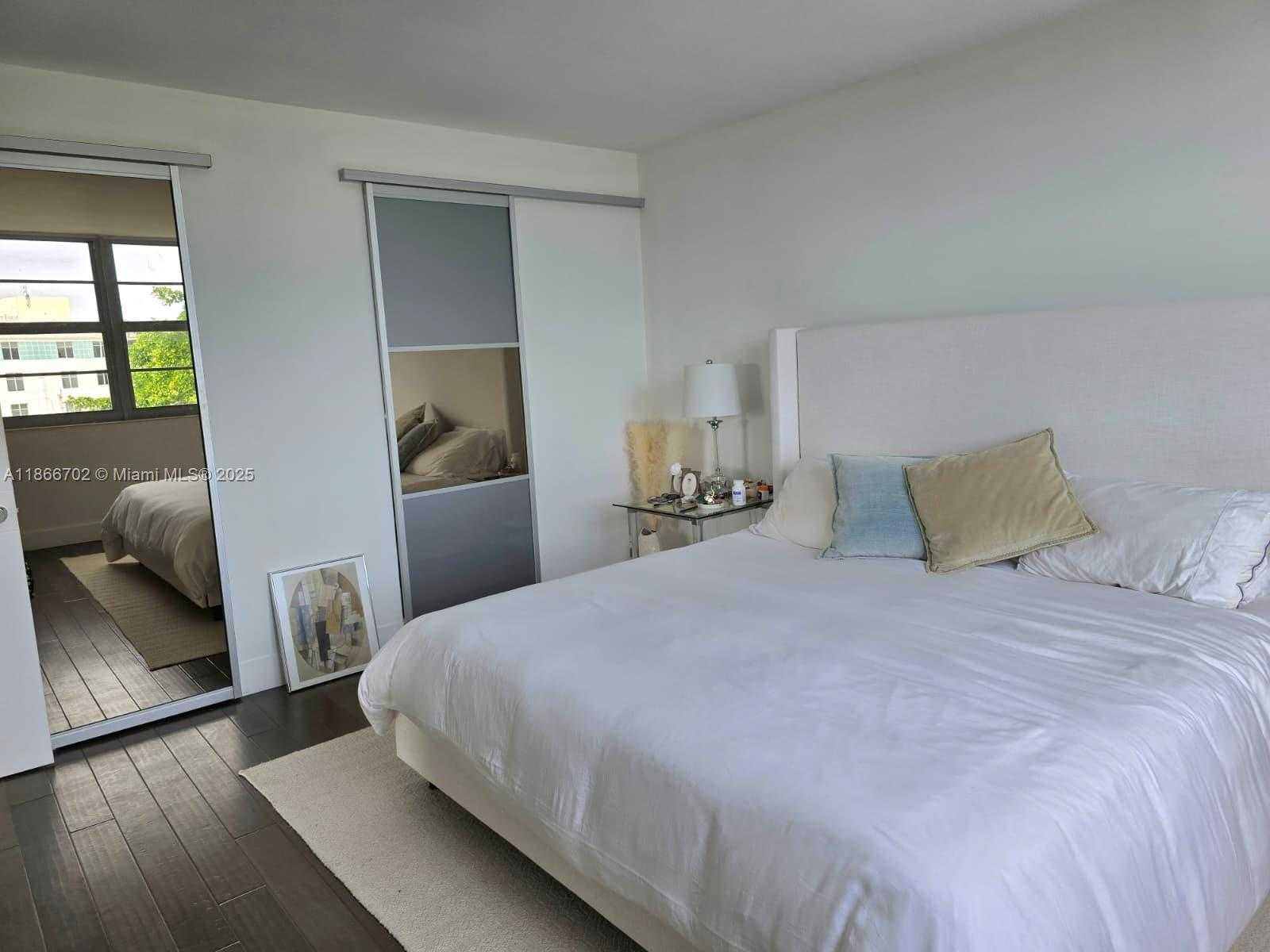 Small Image of 5 ISLAND AVE #5J, Miami Beach Number 16
