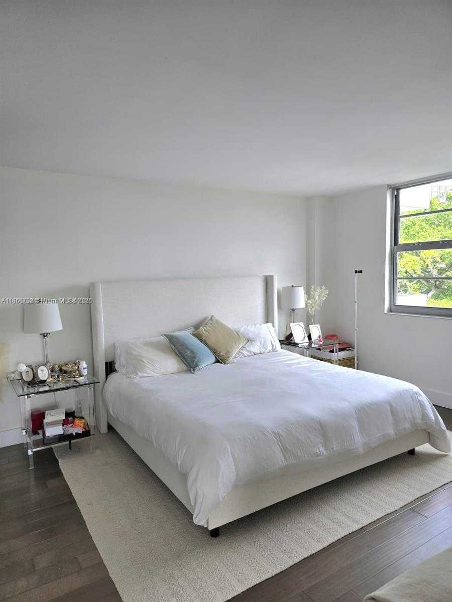 Small Image of 5 ISLAND AVE #5J, Miami Beach Number 17