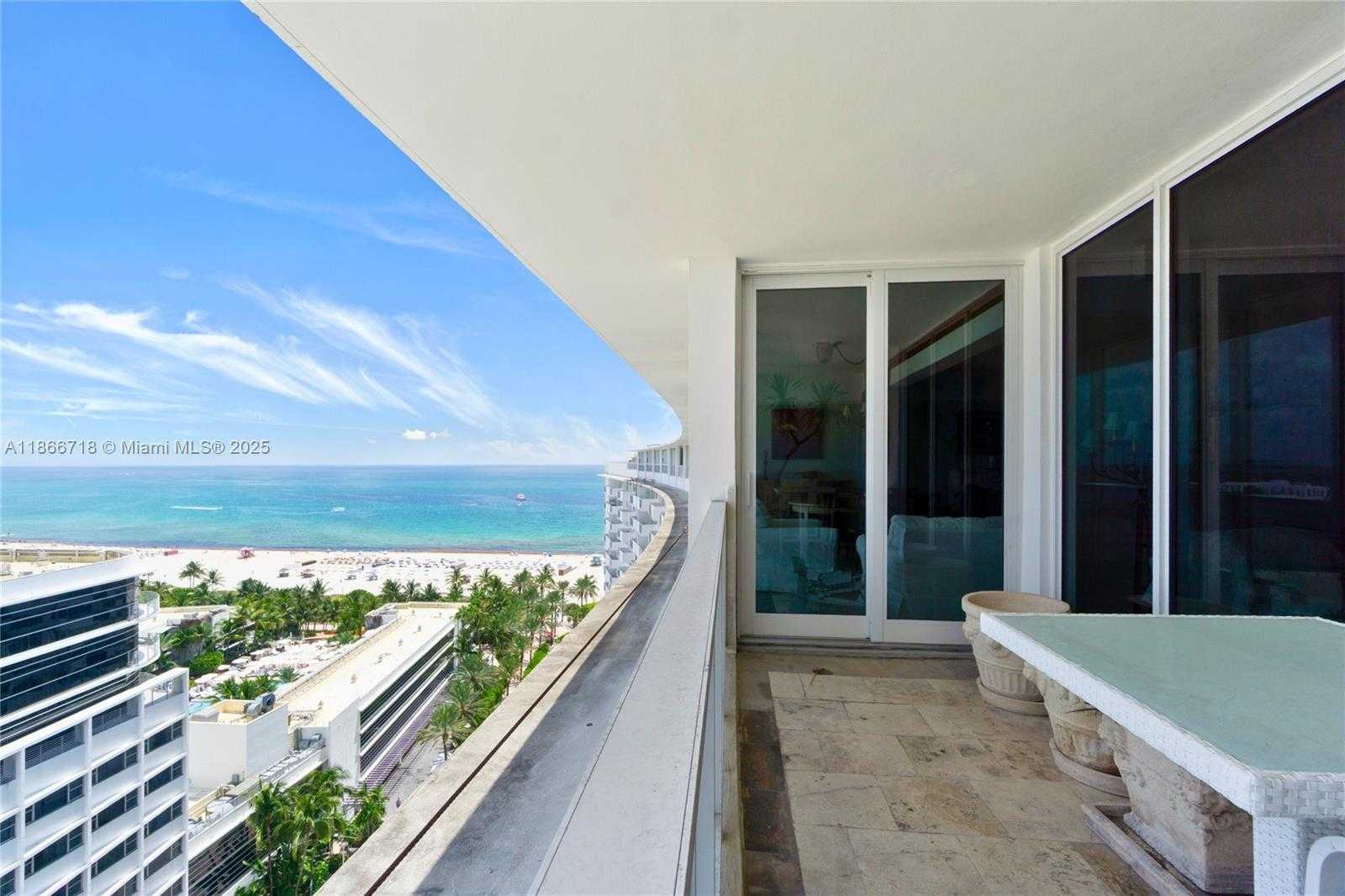 Small Image of 100 LINCOLN RD #PH8, Miami Beach Number 23