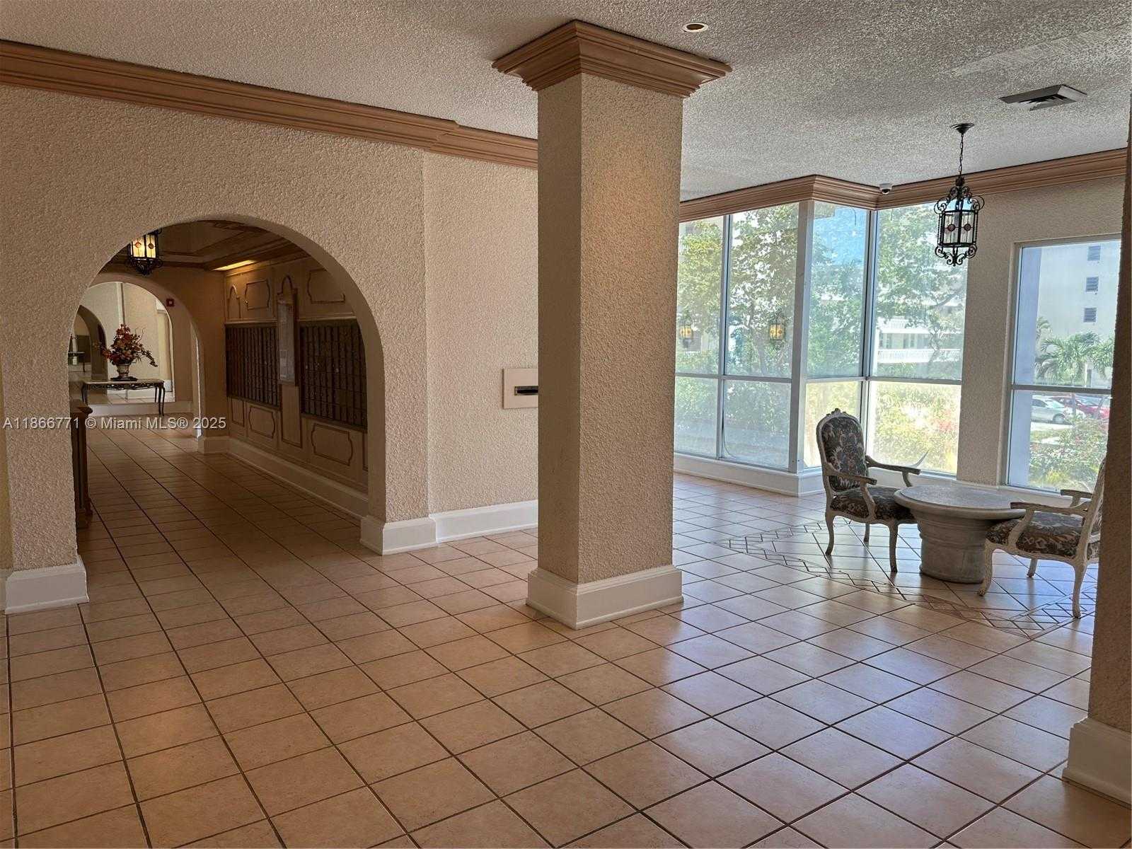Small Image of 18021 BISCAYNE BLVD #901, Aventura Number 30